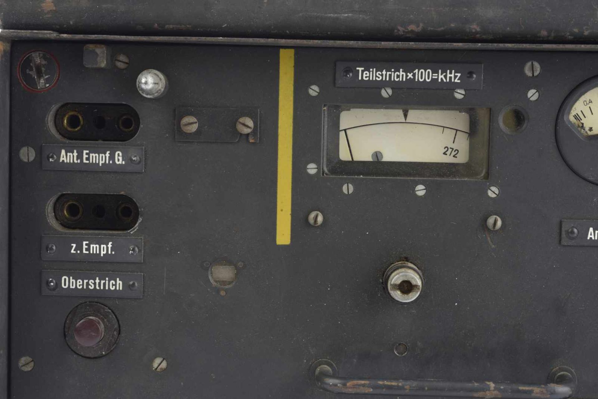 Emetteur 10W Sender c , n°13372 daté 1942 ,pour blindé allemand. Avec son rare couvercle bien - Bild 3 aus 4