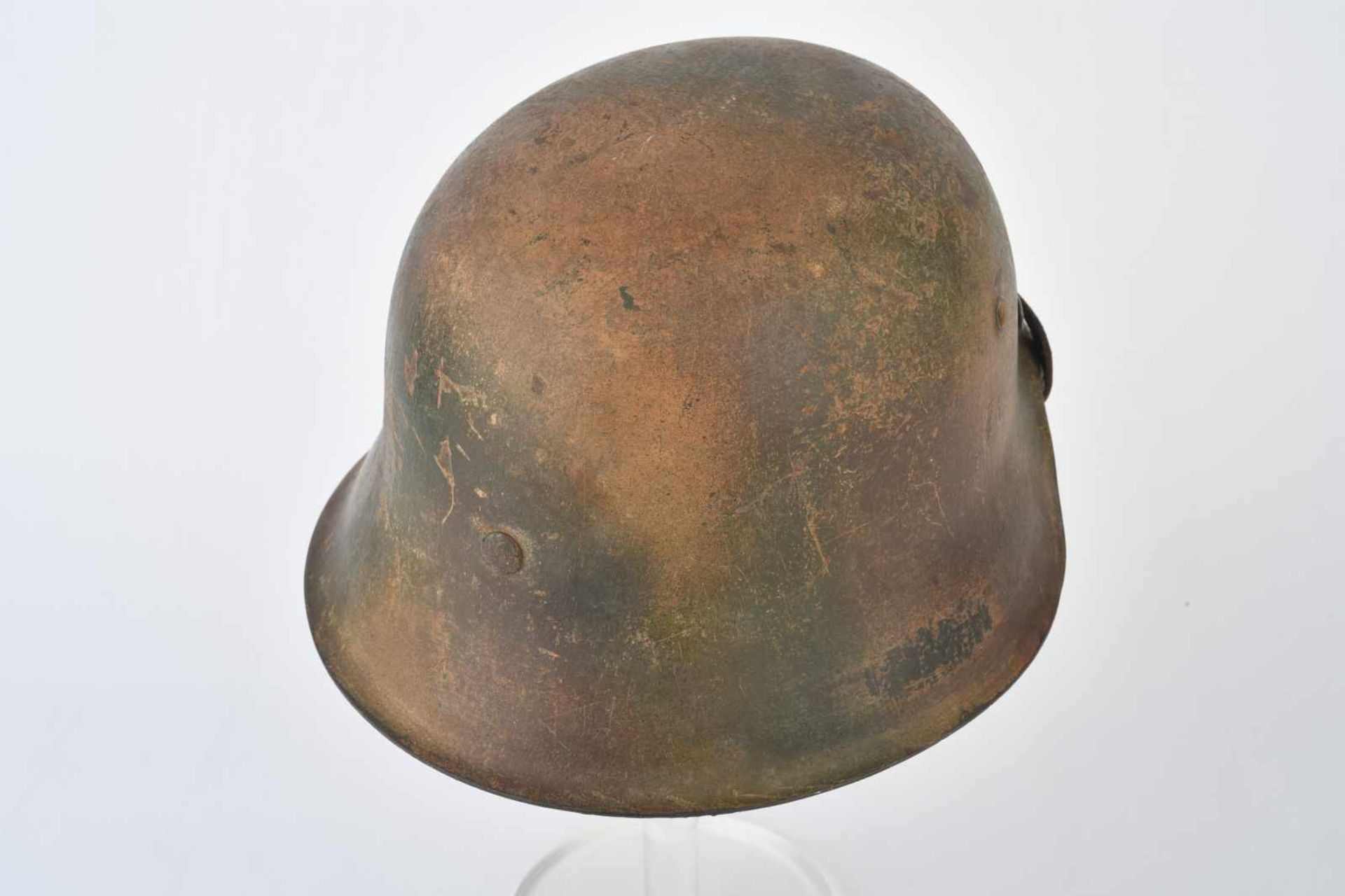 Casque camouflé de la Heer. Coque de casque 42, fabrication « KL64 », numéro de lot « 3018 ». - Bild 4 aus 4