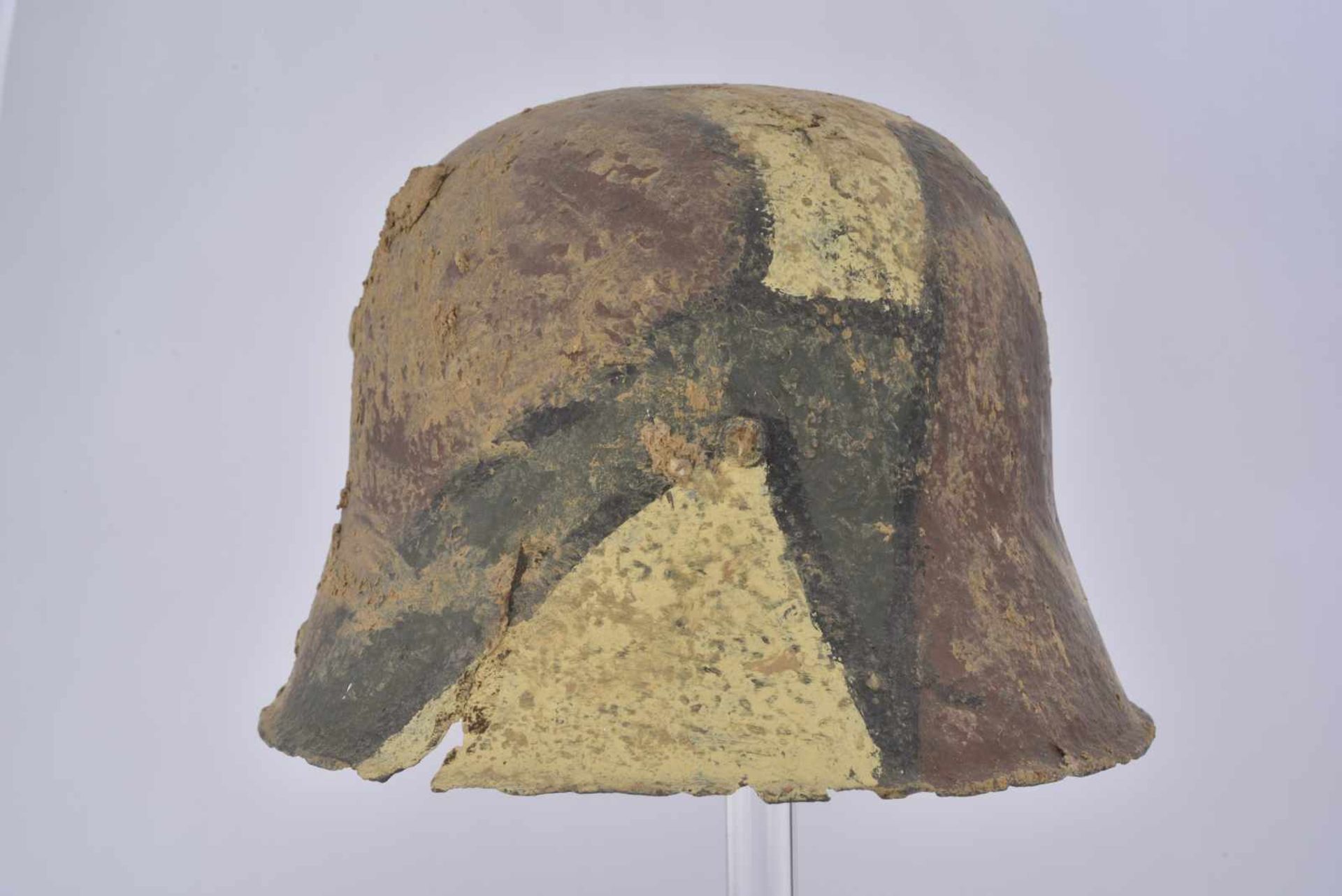 Coque de casque d'acier StahlhelmMle16 camouflé sans intérieur, peinture postérieure. Etat II - Bild 4 aus 4