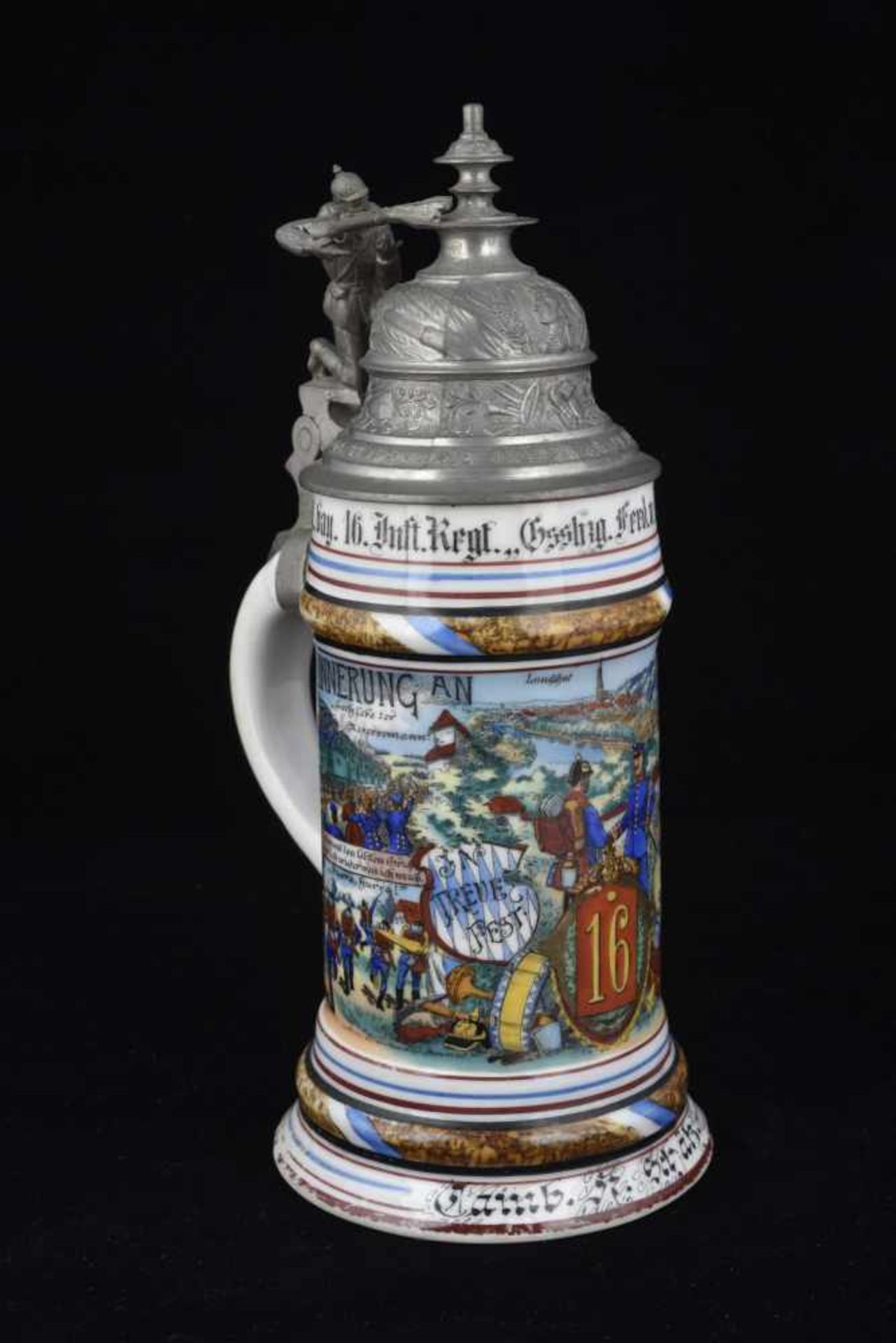 Chope de réserviste de l'Infanterie. Chope en porcelaine d'un demi-litre attribuée à : Kgl. Bay.