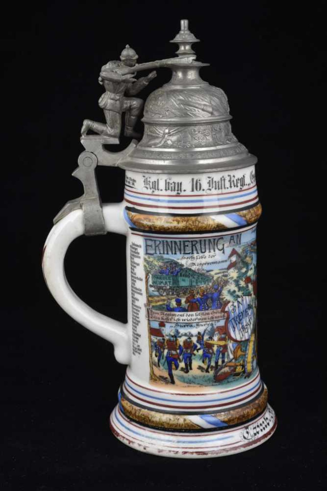 Chope de réserviste de l'Infanterie. Chope en porcelaine d'un demi-litre attribuée à : Kgl. Bay. - Image 3 of 4
