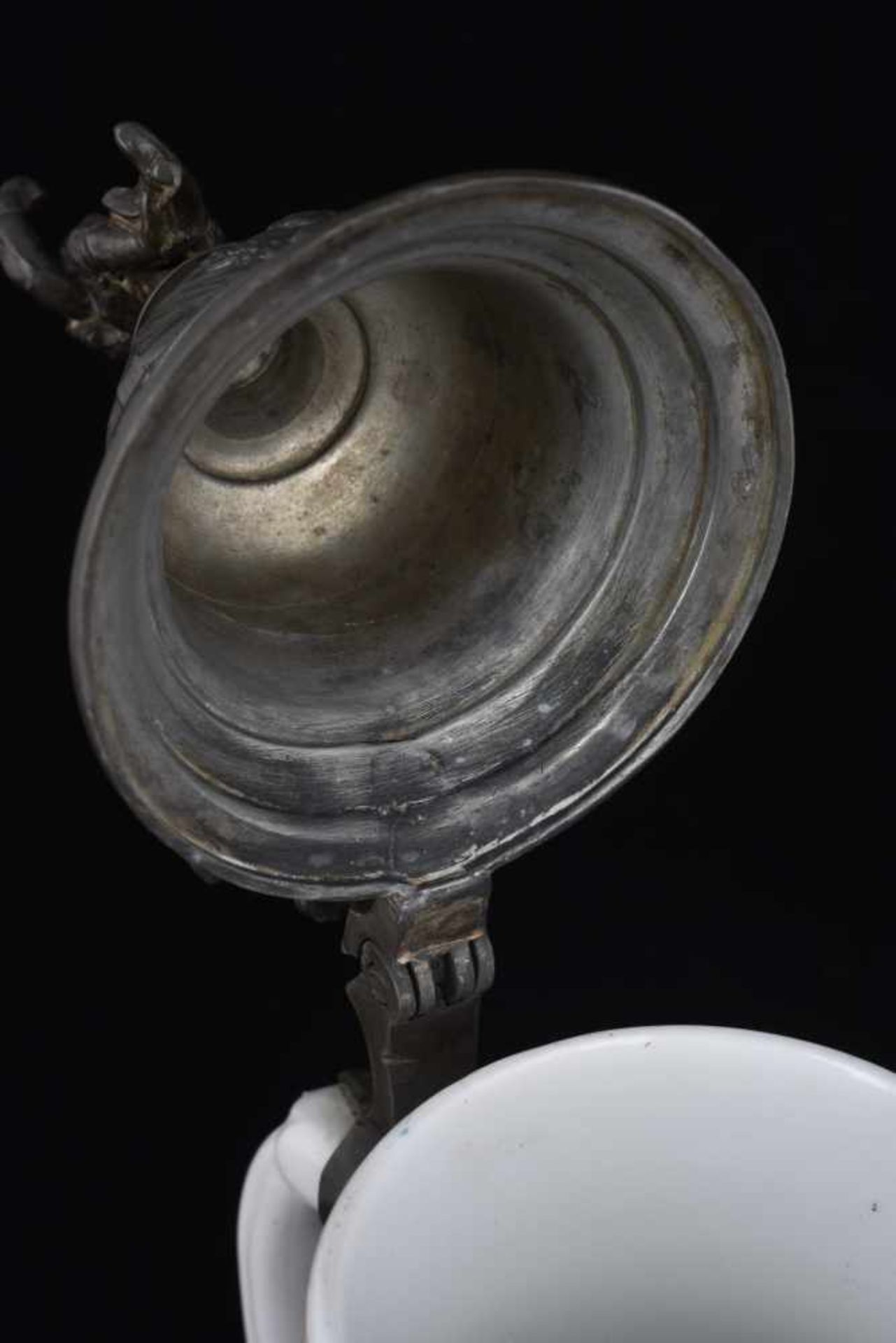 Chope de réserviste de l'Infanterie de Strasbourg Chope en porcelaine d'un litre attribuée à : 10. - Bild 3 aus 4