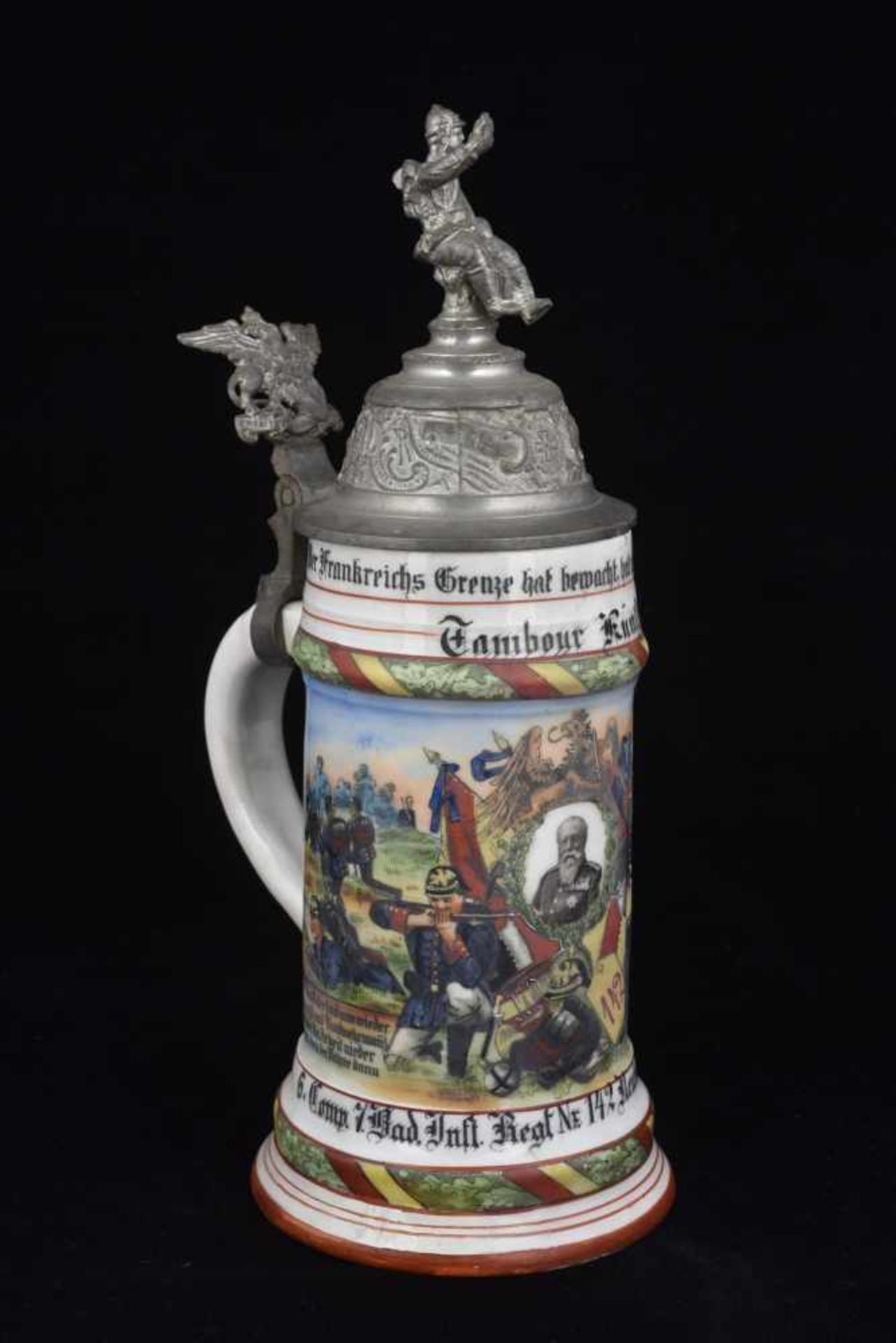 Chope de réserviste de l'Infanterie. Chope en porcelaine d'un demi-litre attribuée à un tambour - Bild 2 aus 4