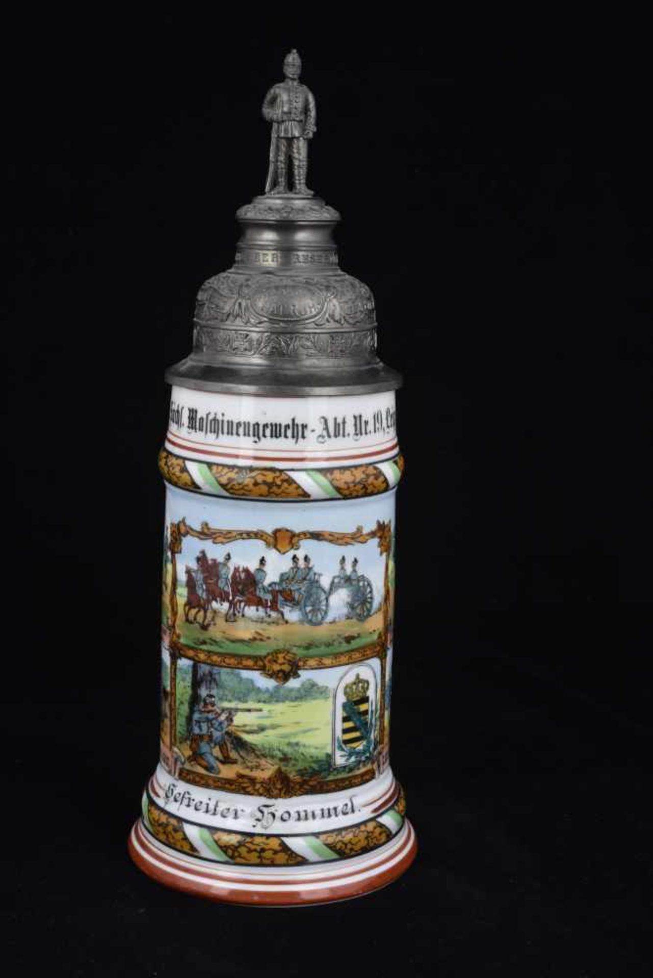 Chope de réserviste de Mitrailleur de Leipzig Chope en porcelaine d'un demi-litre attribuée à : 2