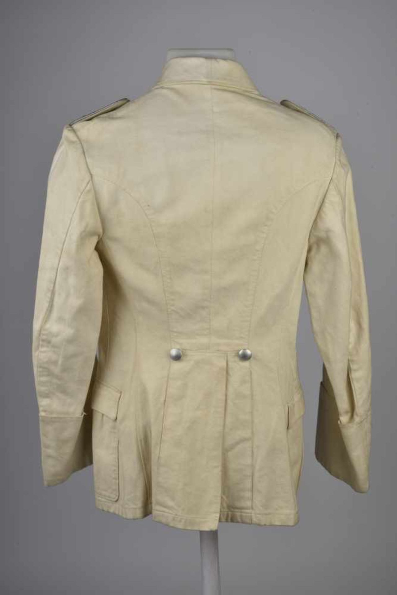 Veste blanche d'officier de la HeerEn tissu coton blanc, tous les boutons sont présents, aucuns - Bild 4 aus 4