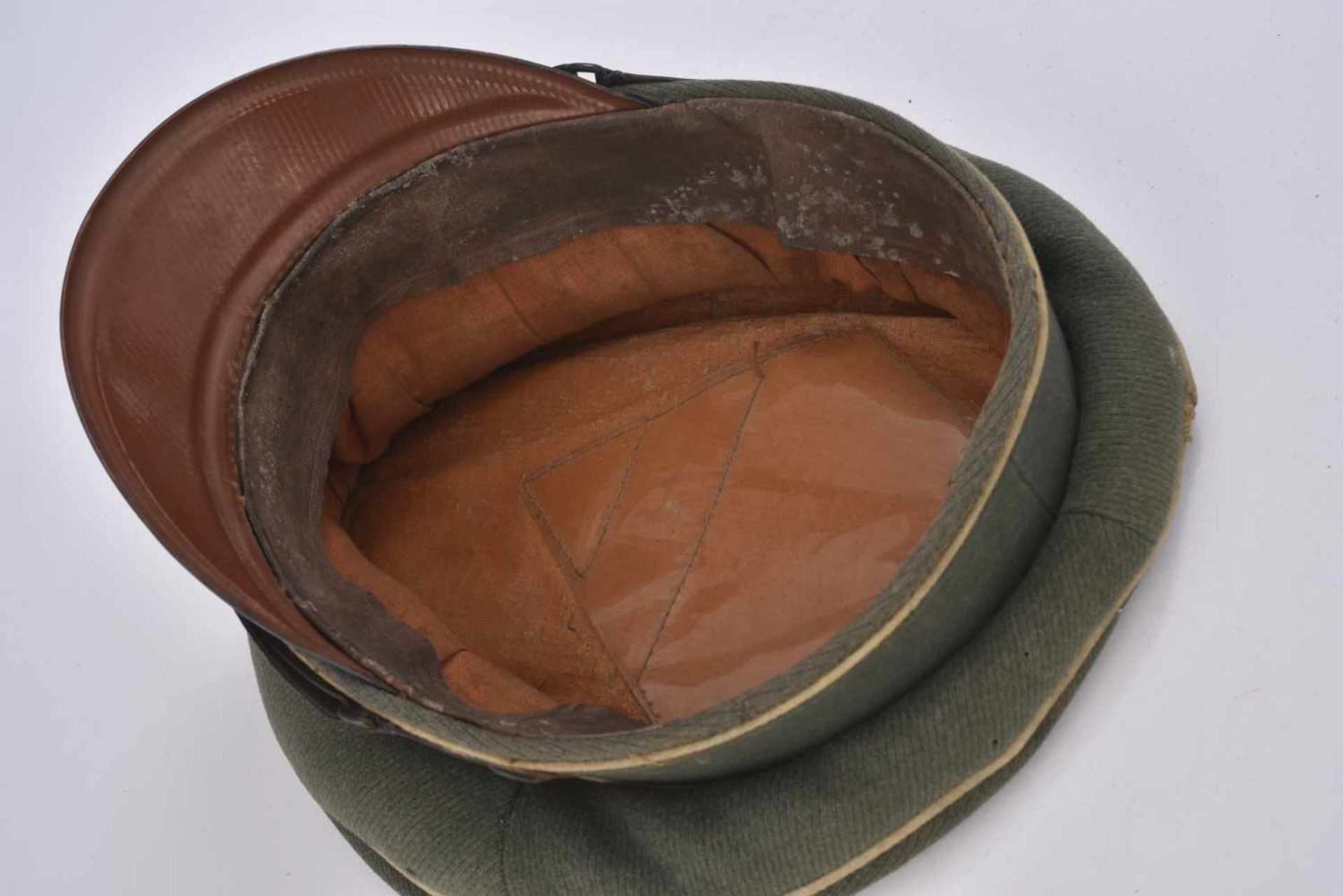 Casquette de sous-officier d'infanterieEn gabardine Feldgrau, triple liseré blanc de l'infanterie. - Bild 3 aus 4