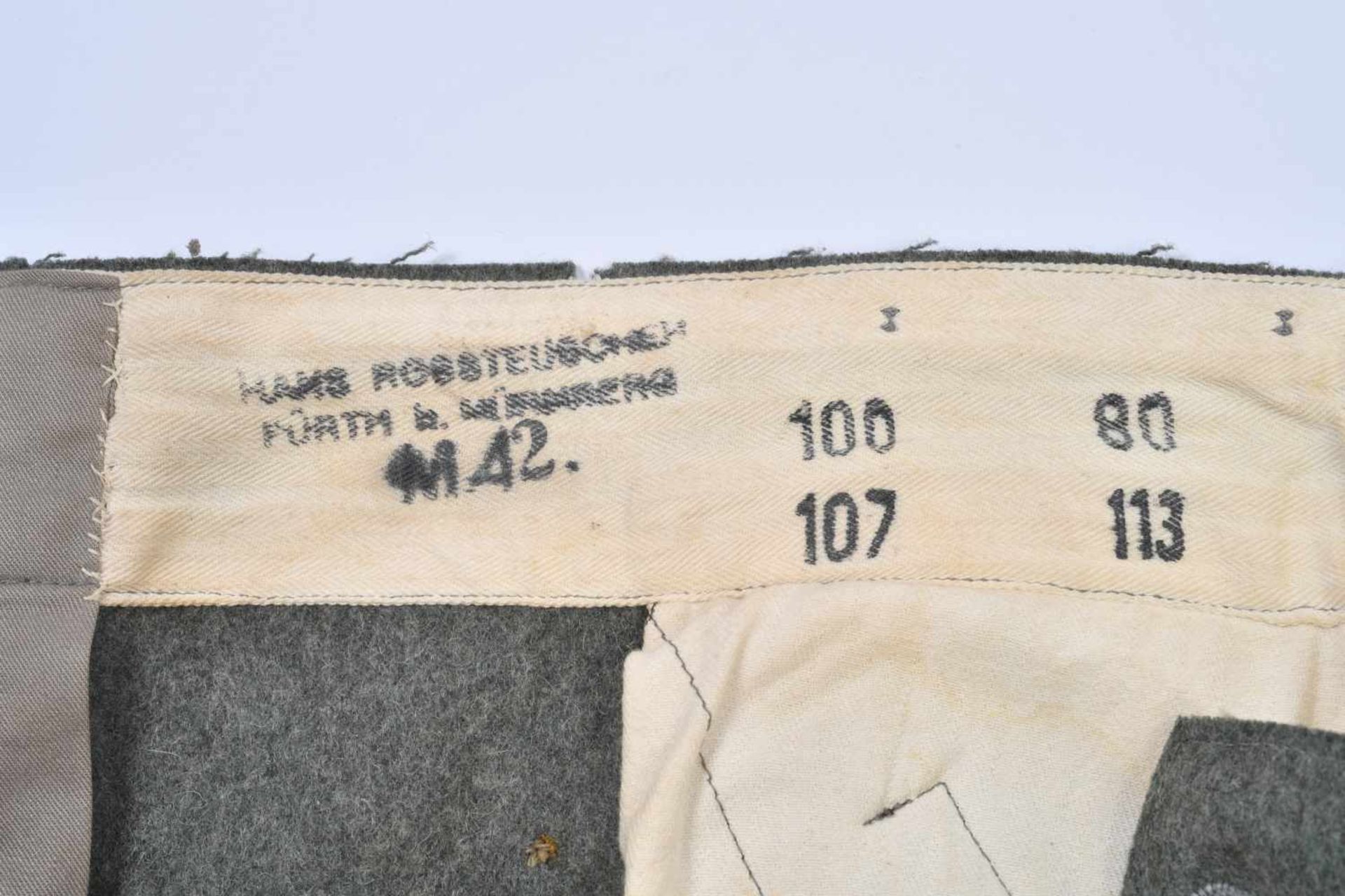 Pantalon droit de la HeerEn drap Feldgrau, tous les boutons sont présents. Intérieur doublé en tissu - Bild 2 aus 4