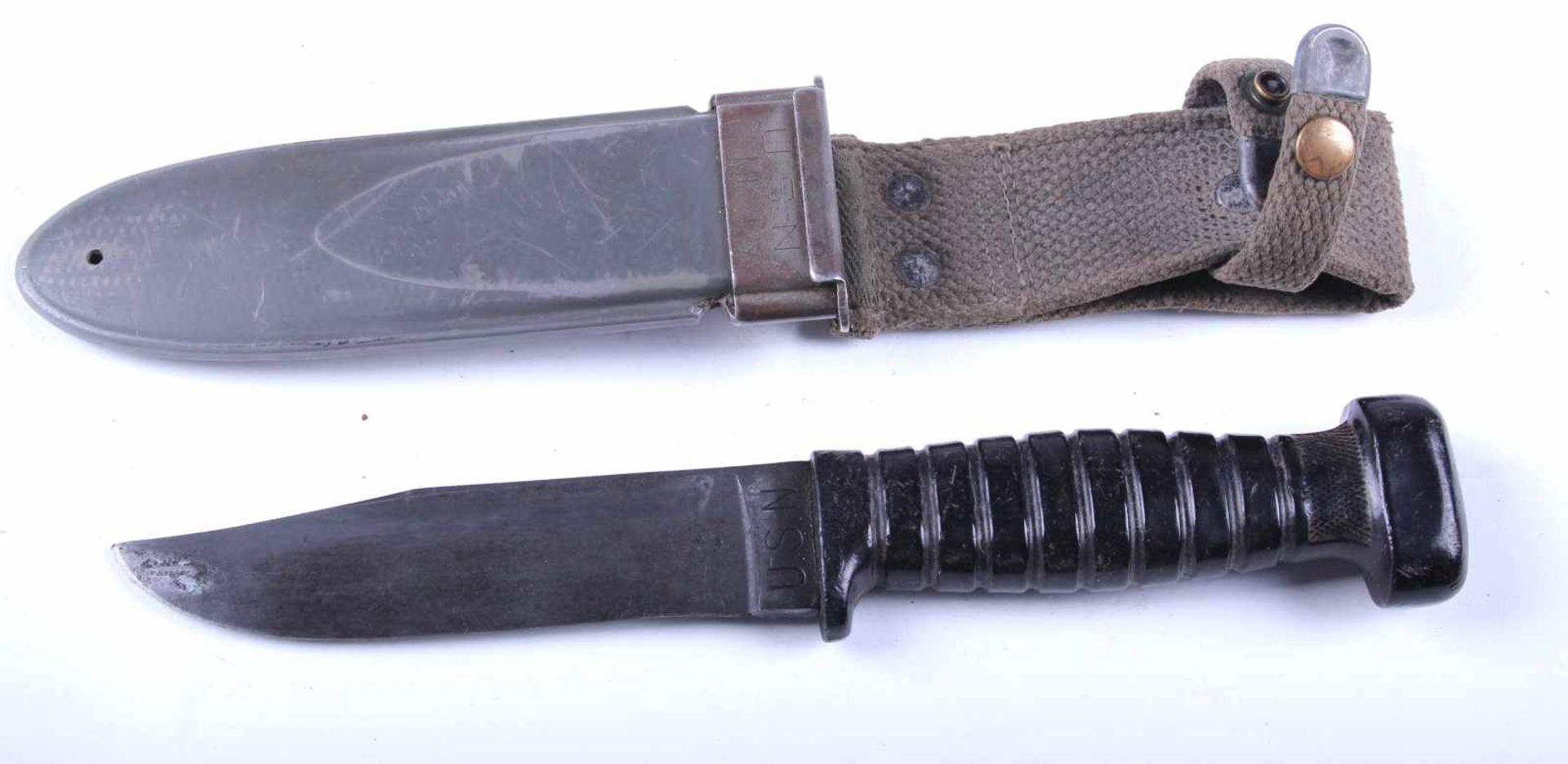 Couteau USN MKI Colonial Poignée en bakélite. Lame complète dans son phosphatage d'origine à 80%, - Bild 2 aus 4