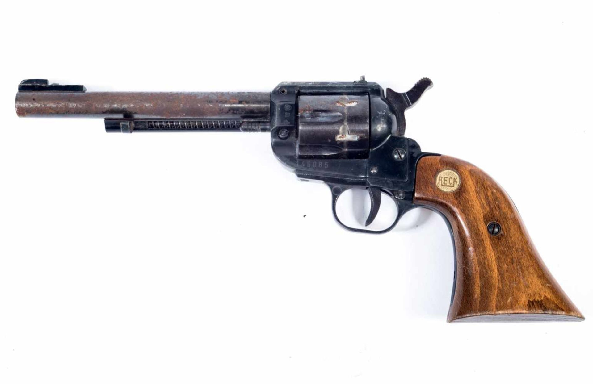 Revolver Reck 22lr Catégorie B Crosse en bois, pastille marquée Reck . Calibre 22lr. Numéro 145085 .