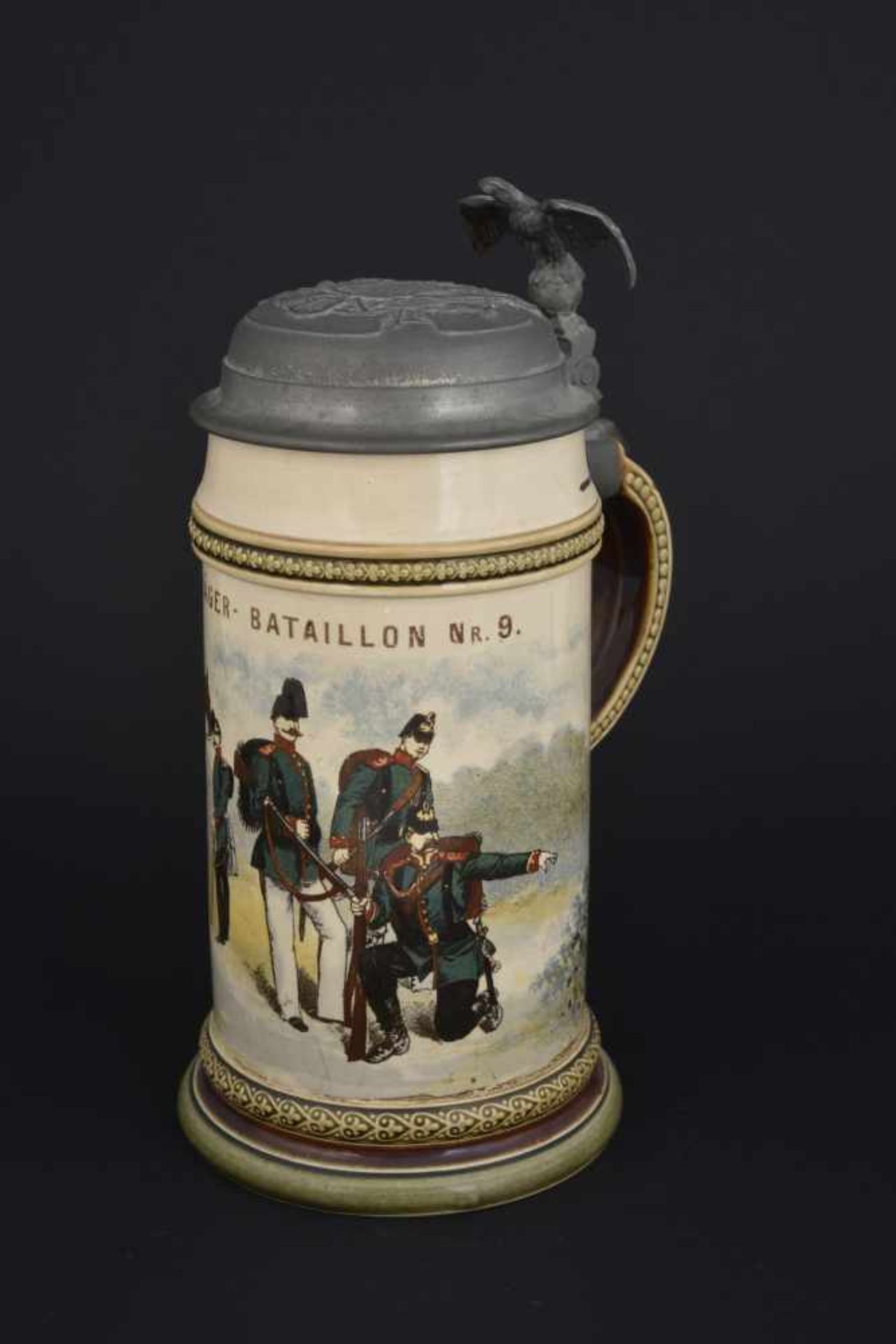 Chope de réserviste de chasseursChope de gré d'un demi litre du 9ème bataillon de chasseurs.