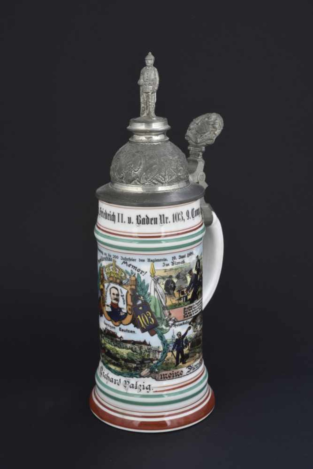 Chope de réserviste d'infanterie saxonneChope de porcelaine d'un demi litre de la 9ème compagnie