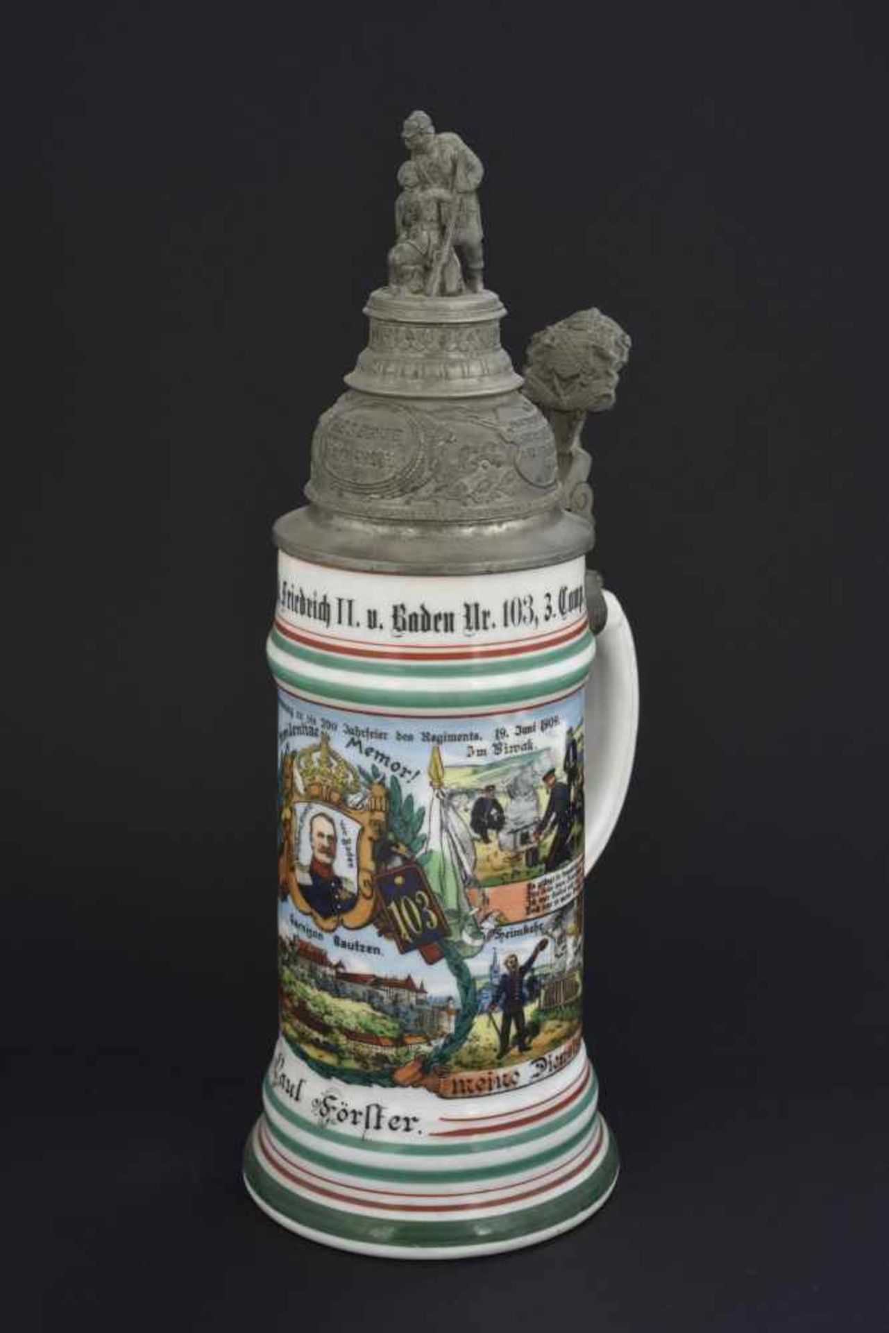 Chope de réserviste d'infanterie saxonneChope de porcelaine d'un demi litre du 4ème régiment d'