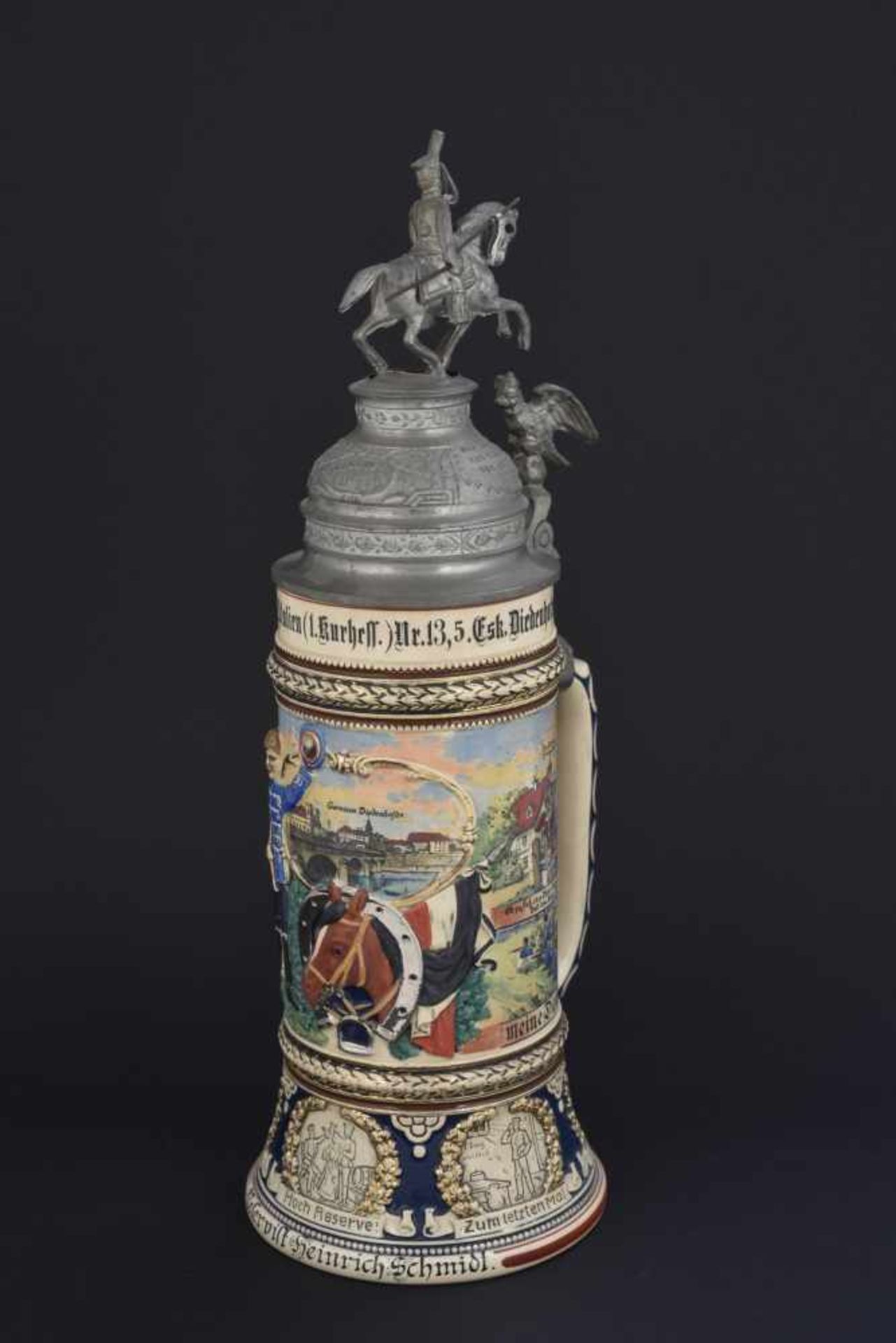 Chope de réserviste d'un régiment de hussardsChope de gré d'un demi litre du 5ème escadron du