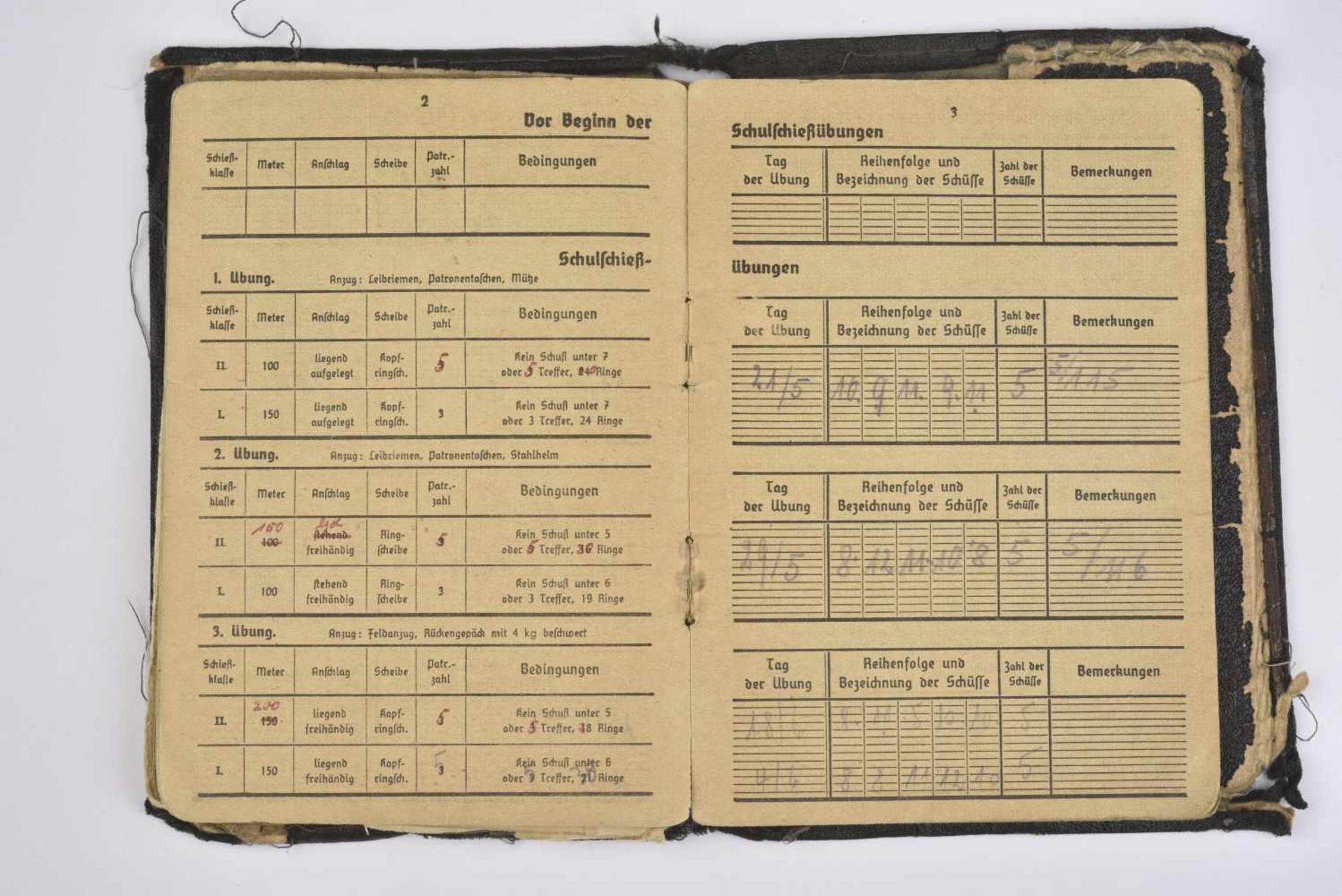 Soldbuch du Grenadier Fleck du Pz Aufkl.Ers.U.Ausb. Abt 4 Livret ouvert le 29 avril 1943, au nom - Bild 9 aus 10