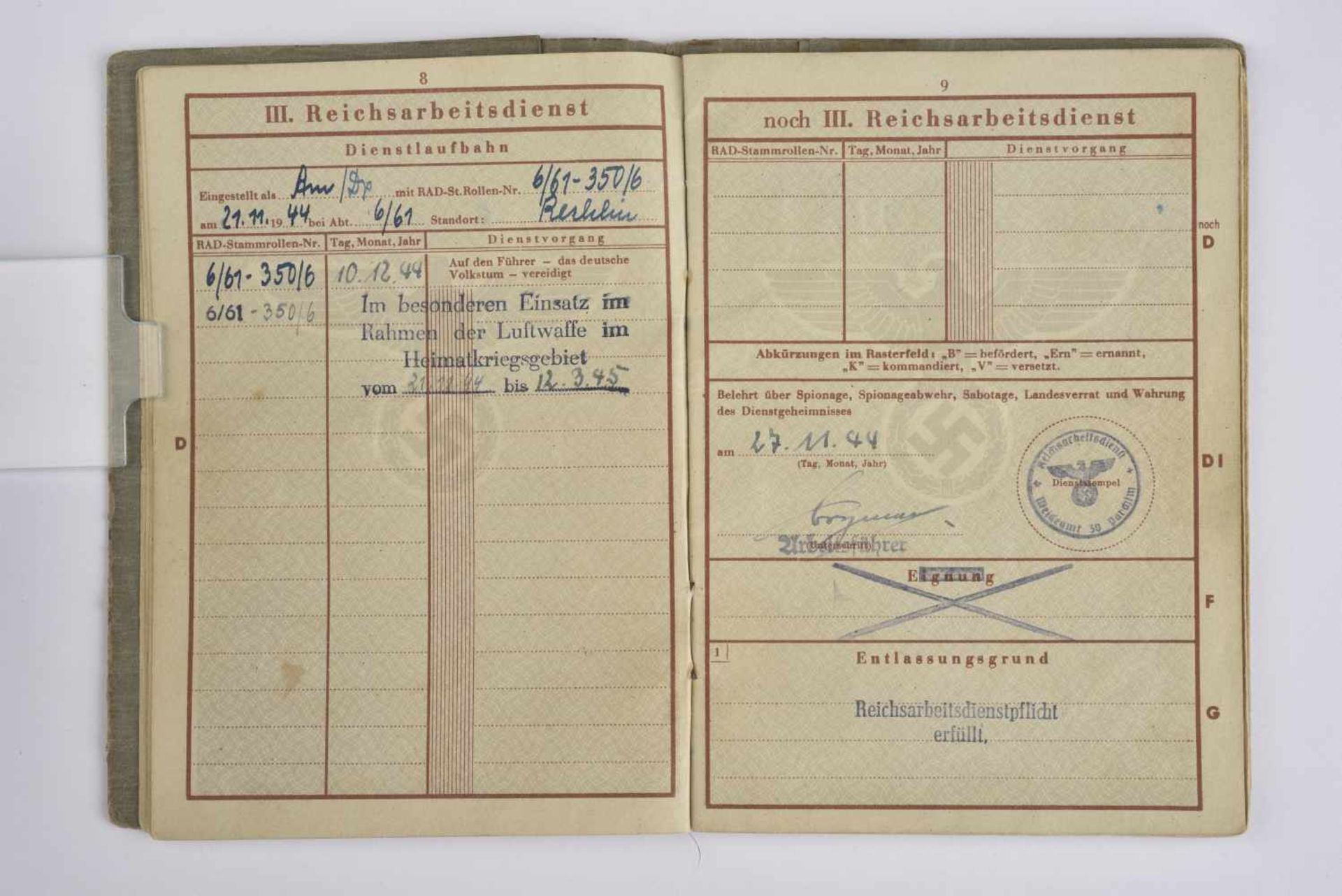 Wehrpass du soldat Karl Streng, incorporé dans la Luftwaffe Livret ouvert le 28 janvier 1944, au nom - Bild 5 aus 9