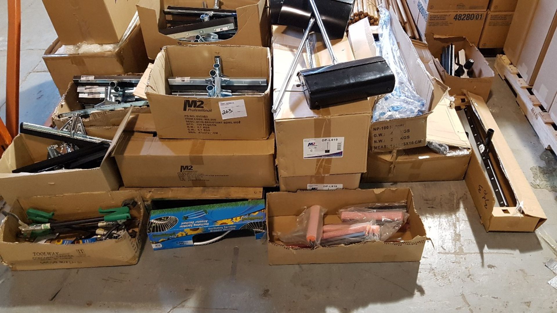 LOT OF SQUEEGE TOPS (Various Sizes), SQUEEGE HANDLES, DUSTPANS, HOSE HANDLES AND ATTACHMENTS