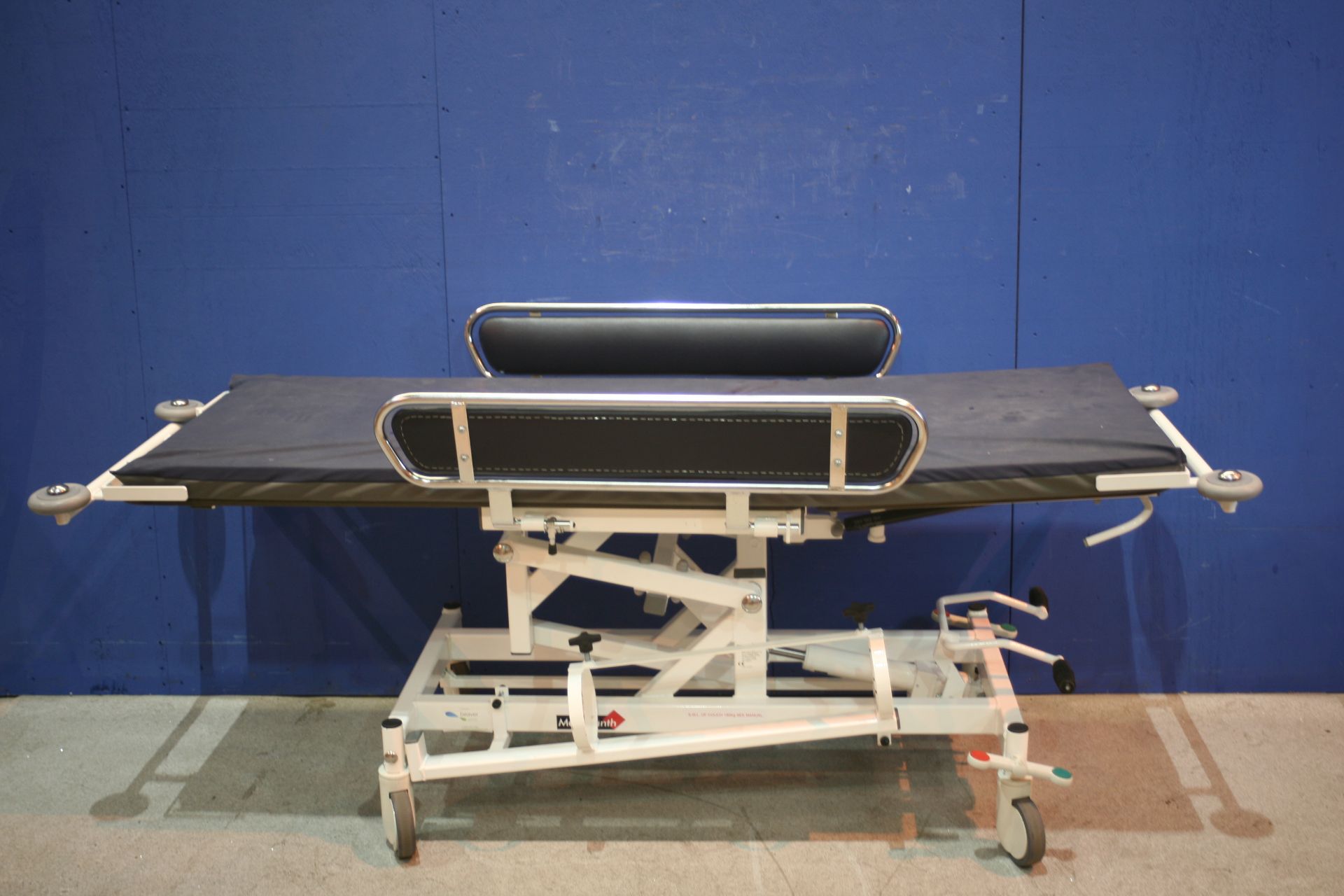 Medi Plinth Hydraulic Patient Couch *Tested Working*