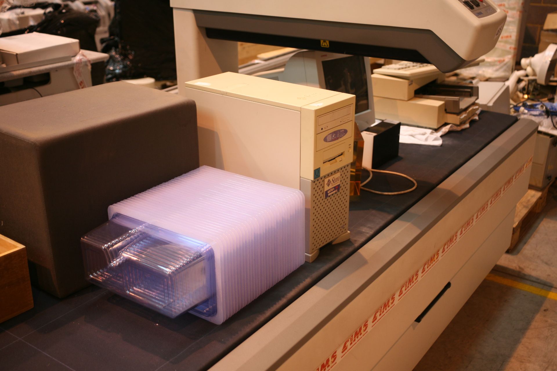 Lunar DPX-NT Bone Densitometer System *Untested Due To Hard Drive Being Removed* - Image 5 of 5