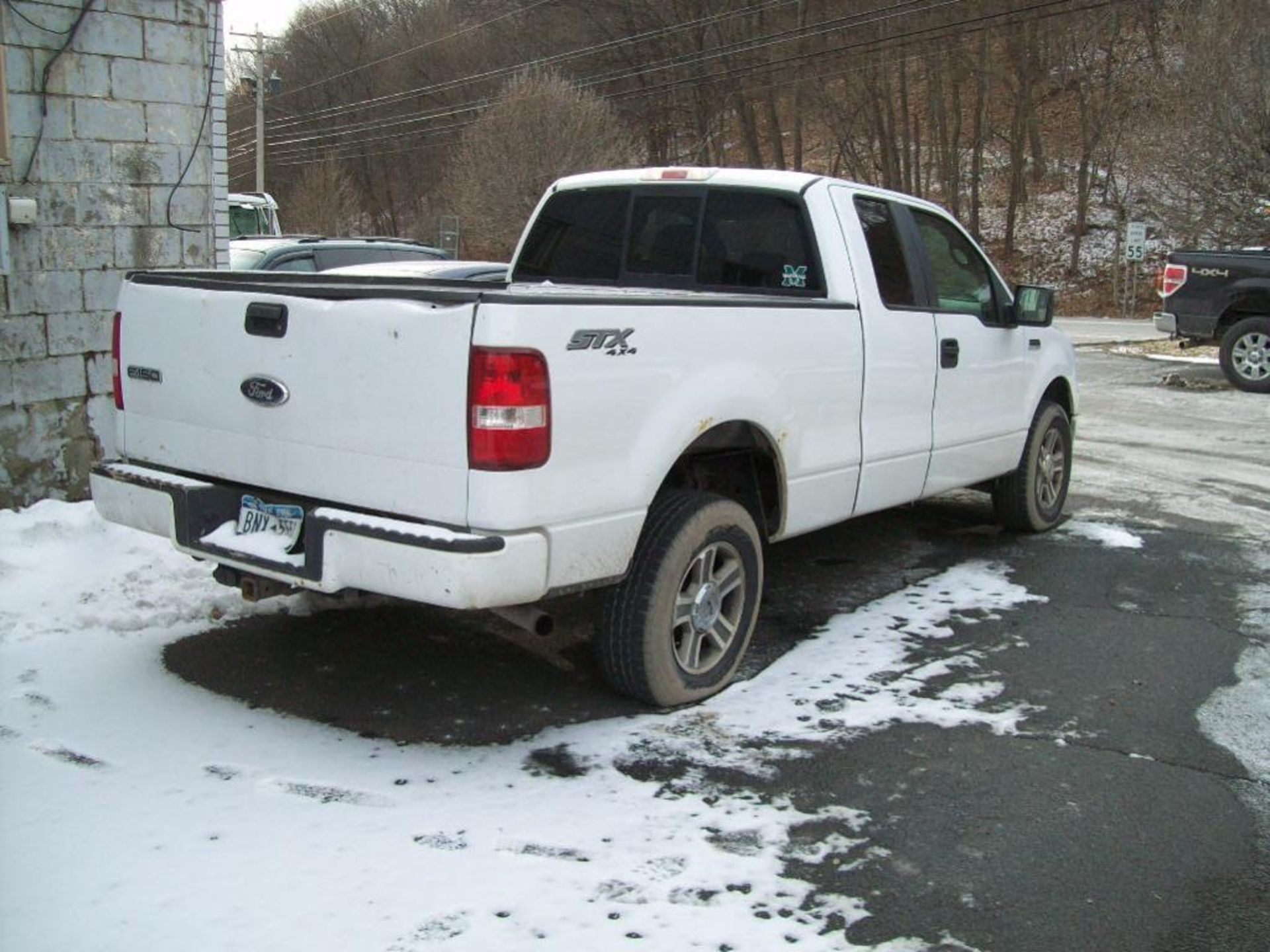2008 Ford F150 pickup, V8 gas engine, extended cab, STX 4X4 package, hitch, 152,600 miles, - Image 3 of 4