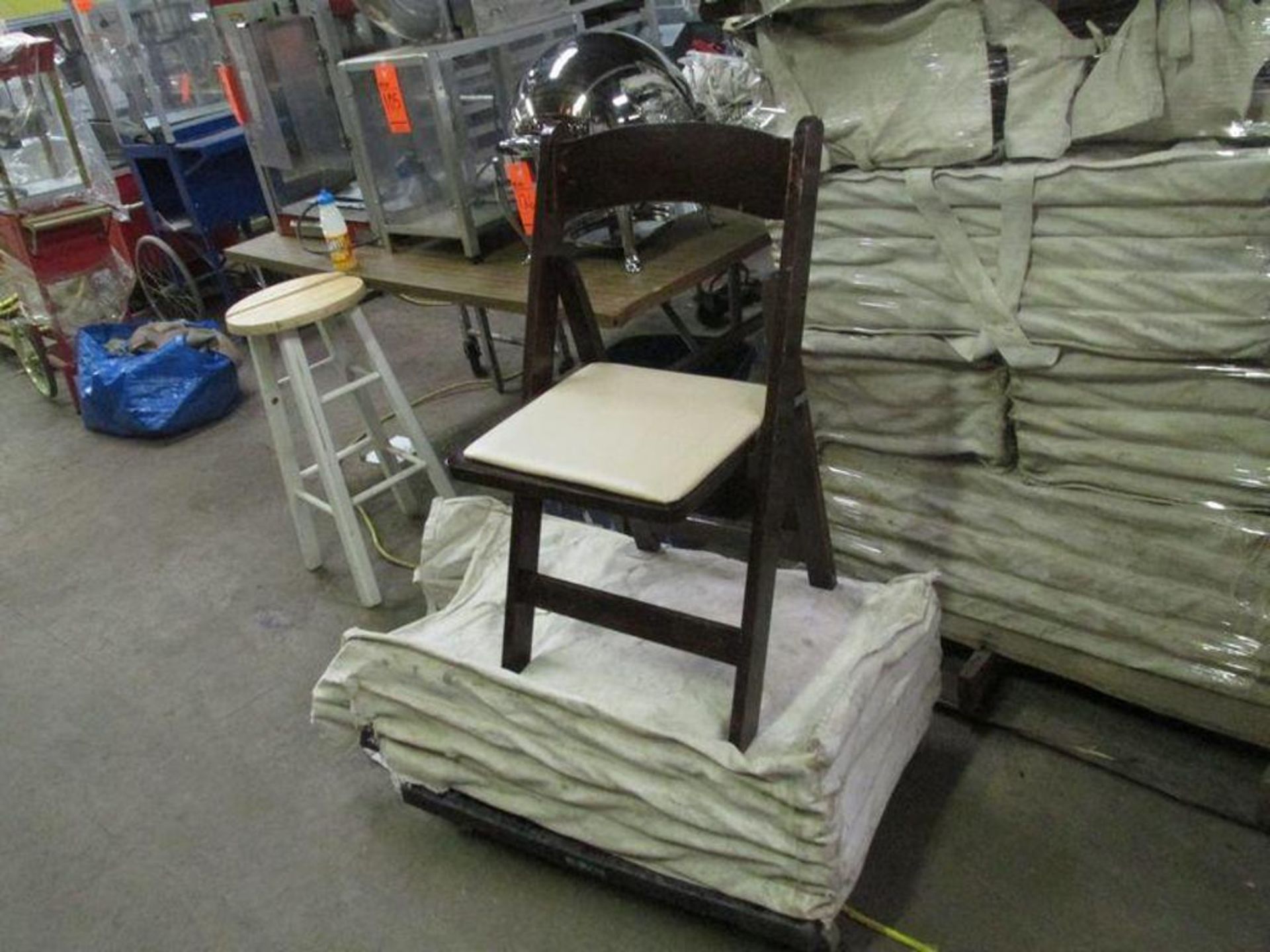 Folding wooden chairs in carry/storage bags, (4) chairs per bag - Image 2 of 2