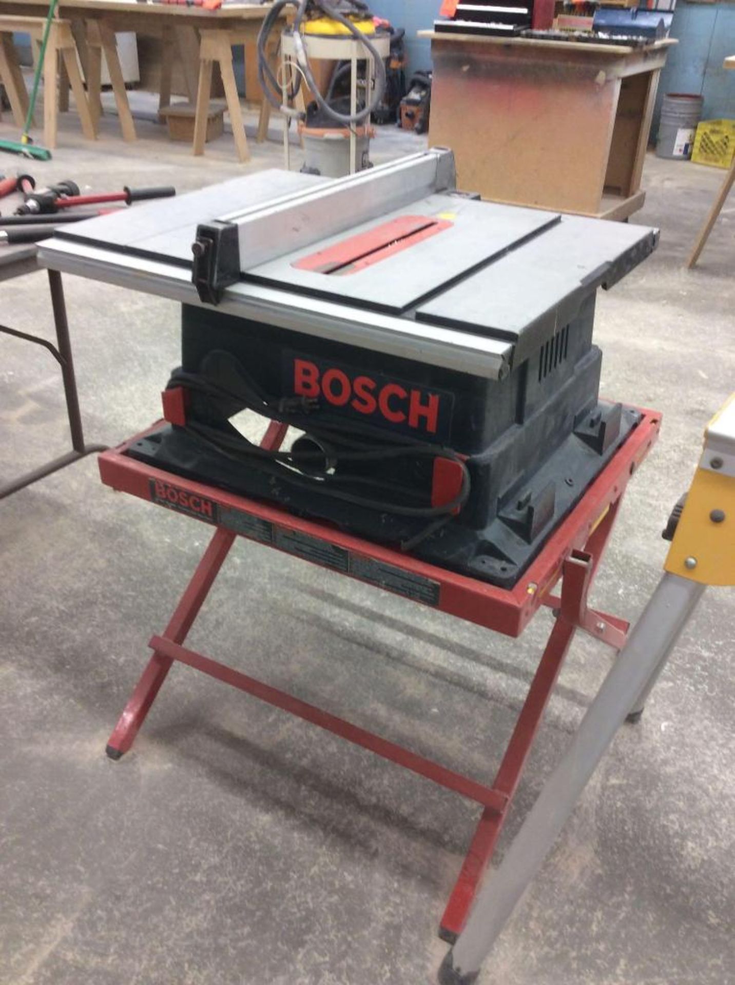 Bosch 4000 10" tilting arbor, portable table saw, 1 ph, with, Bosch TS 1000 folding table saw stand.