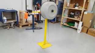 Window spline disperser on stand