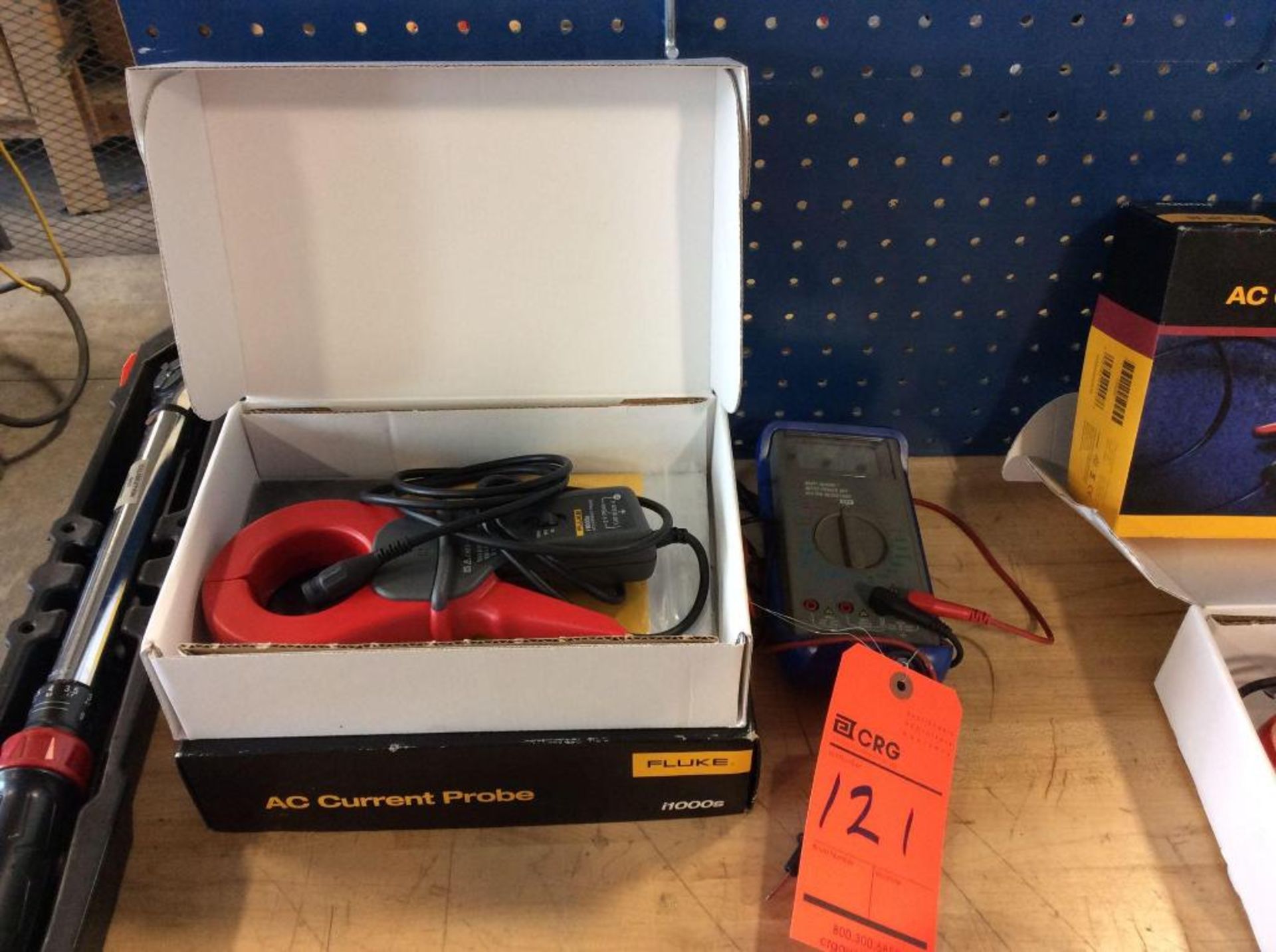 Westward mn 91 multimeter with accessories