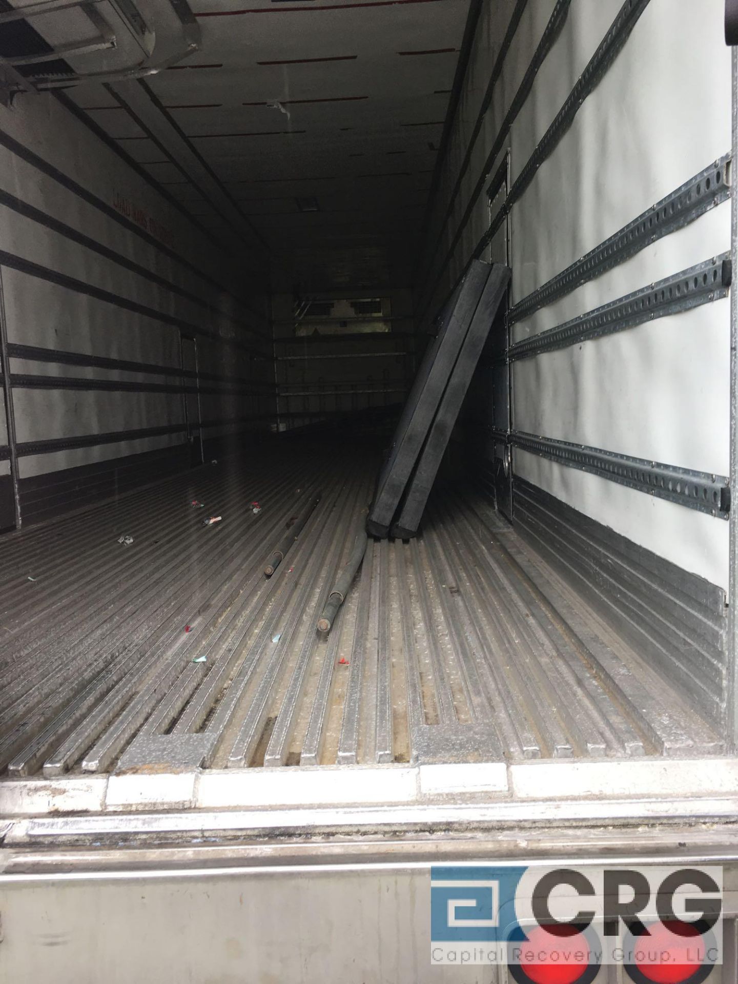 2010 Utility Multi Temp Refrigerated Semi Trailer - 45 Long, 102" wide, Carrier Genesis TM1000, - Image 3 of 5