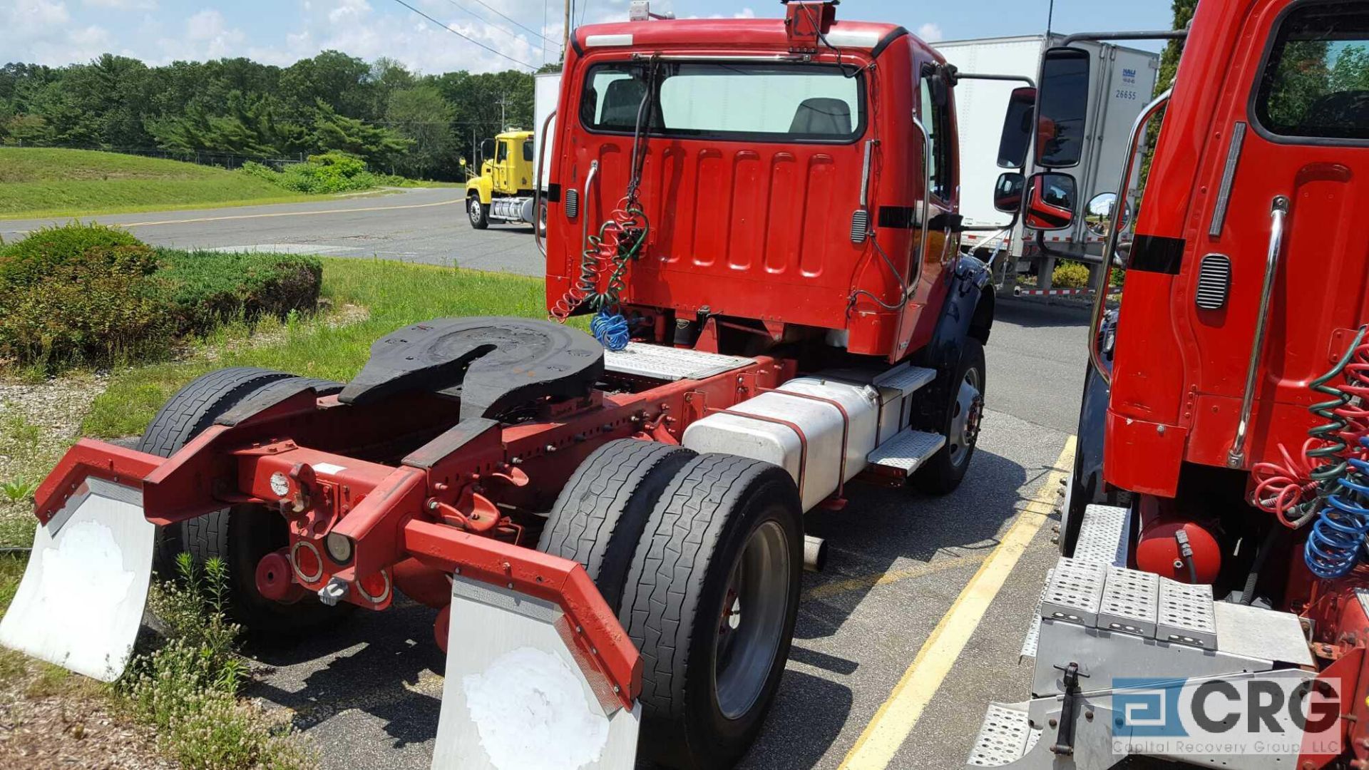 2006 Freightliner Business Class M2, SA tractor, with Eaton Fuller, 10 speed transmission, Simplex - Image 4 of 5