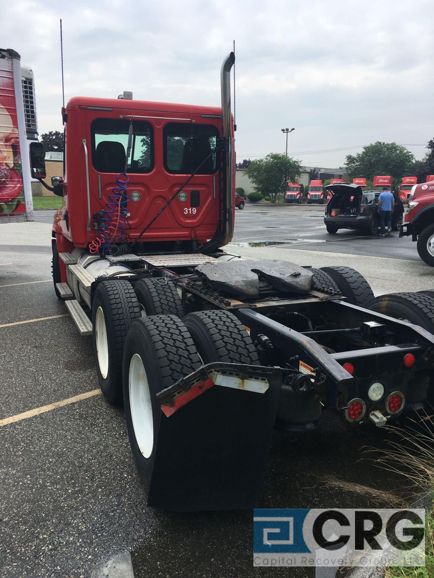 2012 Freightliner Cascadia 125 Tandem Axle Day Cab Tractor, 1FUJGEBG9CSBP0501, 199" wheelbase, - Image 4 of 7