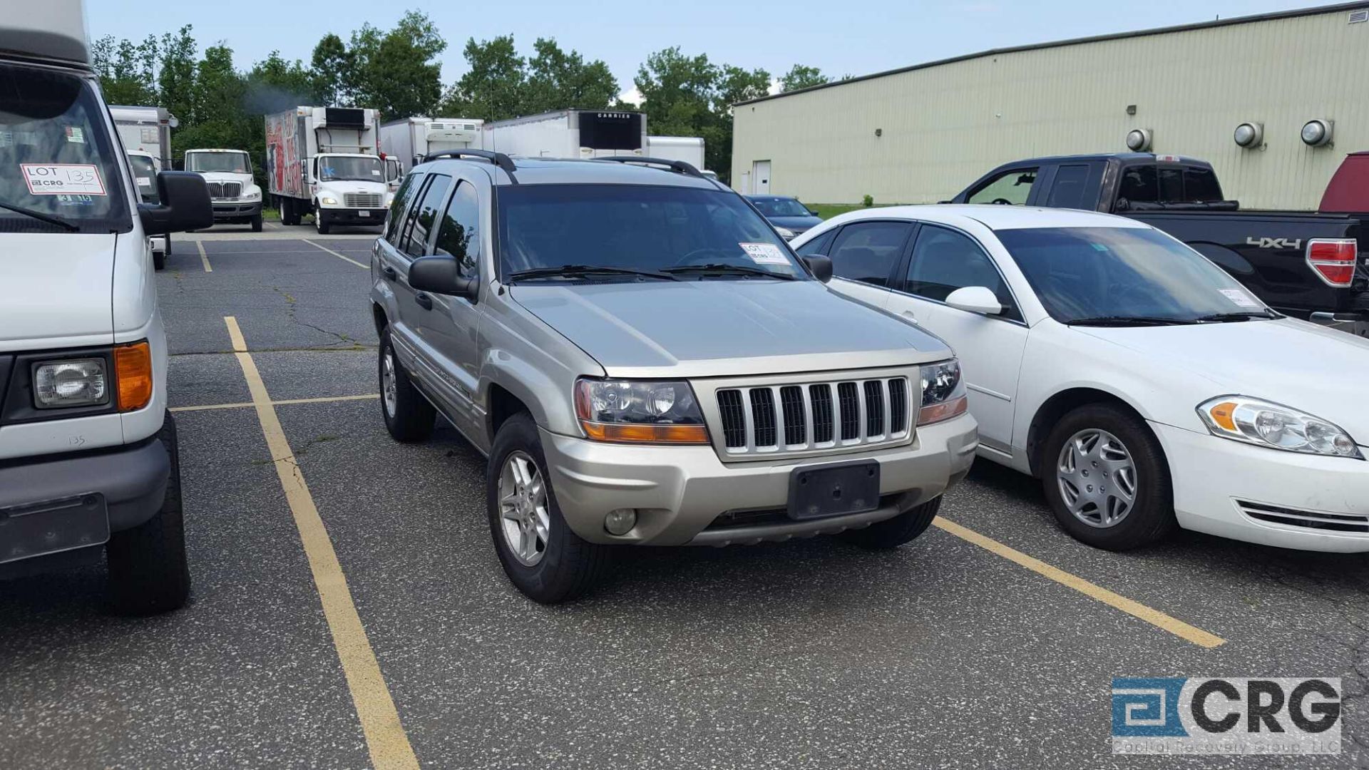 2004 Jeep Grand Cherokee 4 x 4, automatic transmission, AC, AM/FM CD/Cassette stereo, power - Image 2 of 6