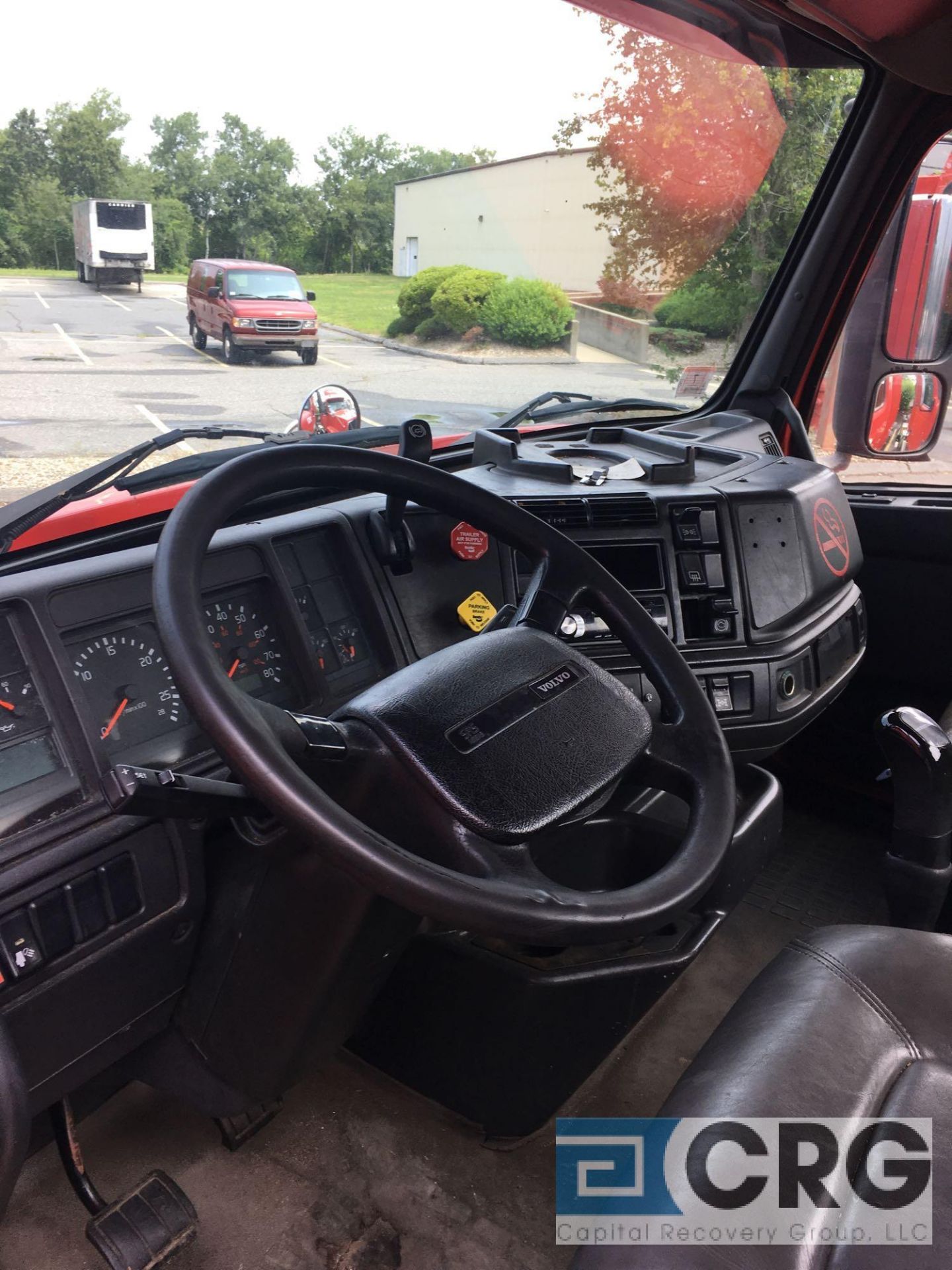 2002 VOLVO VN Tandem Axle Day Cab Tractor, 4V4NC9GG82N319614, 163" wheelbase, Volvo D12 385 H.P., - Image 7 of 8