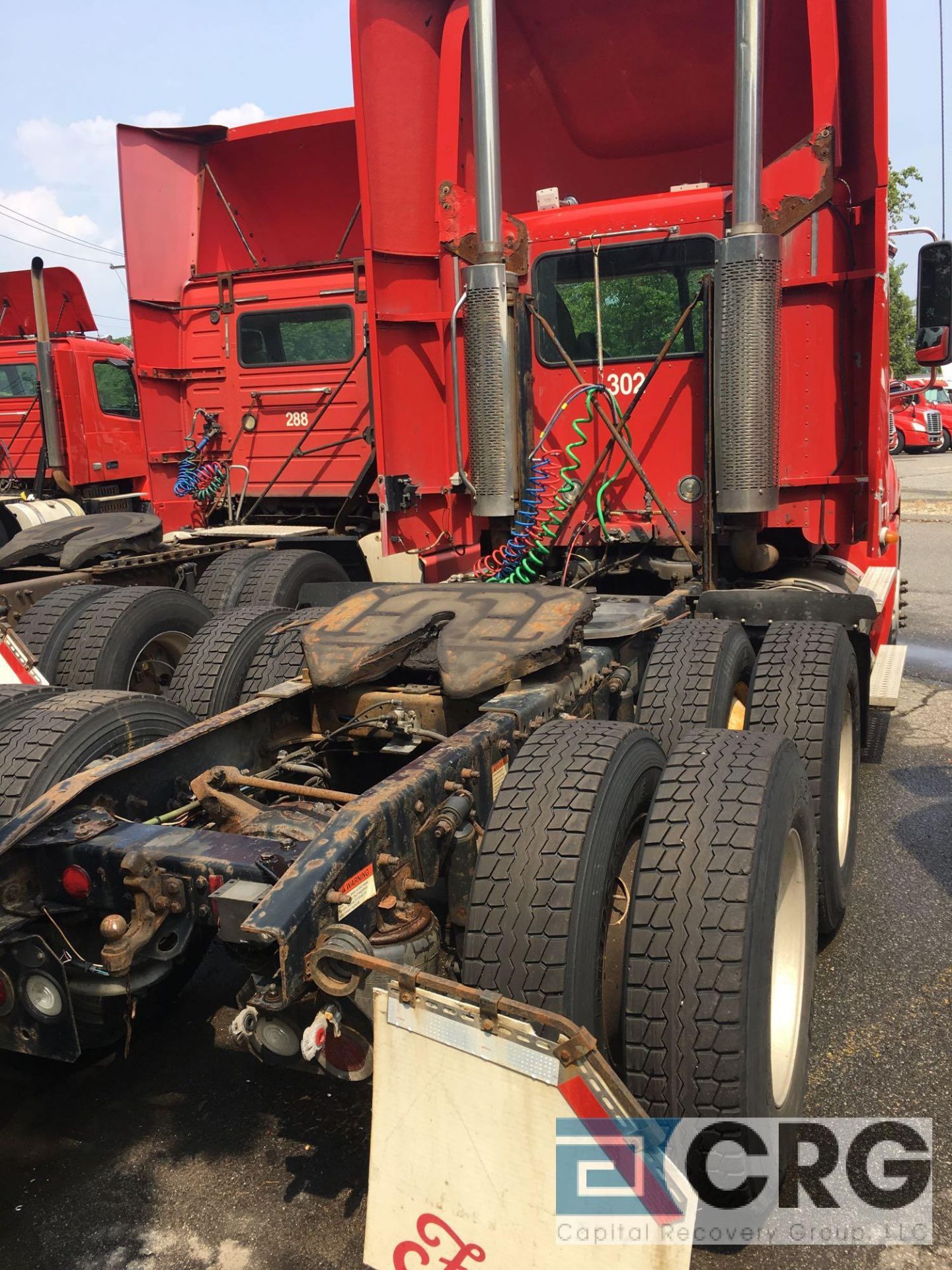 2007 Freightliner Columbia CL120 Tandem Axle Day Cab Tractor, 1RJJA6CK67LX86003, 170" wheelbase, - Image 5 of 8