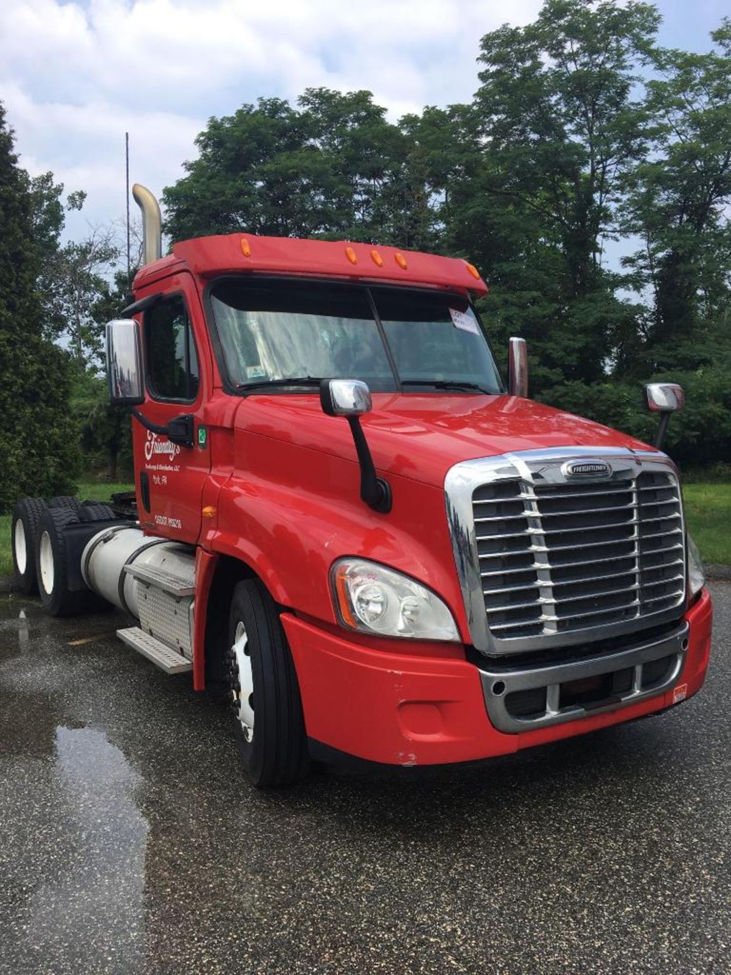 2012 Freightliner Cascadia 125 Tandem Axle Day Cab Tractor, 1FUJGEBG9CSBP0501, 199" wheelbase,