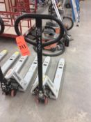 Roughneck 1100 lb capacity hydraulic jobsite pallet jack