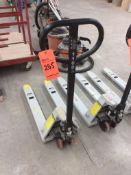 Roughneck 1100 lb capacity hydraulic jobsite pallet jack