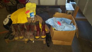 Lot of assorted protective boots and clothing