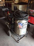Power Master electric hot water portable pressure washer, MN 1404