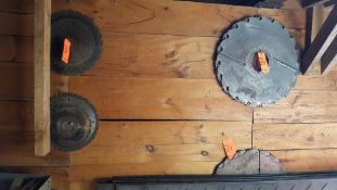 Lot of assorted saw blades