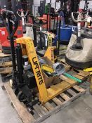 Lift-Rite FLEXO 5,000 LB capacity hydraulic pallet jack (located in Baldwinsville, NY)