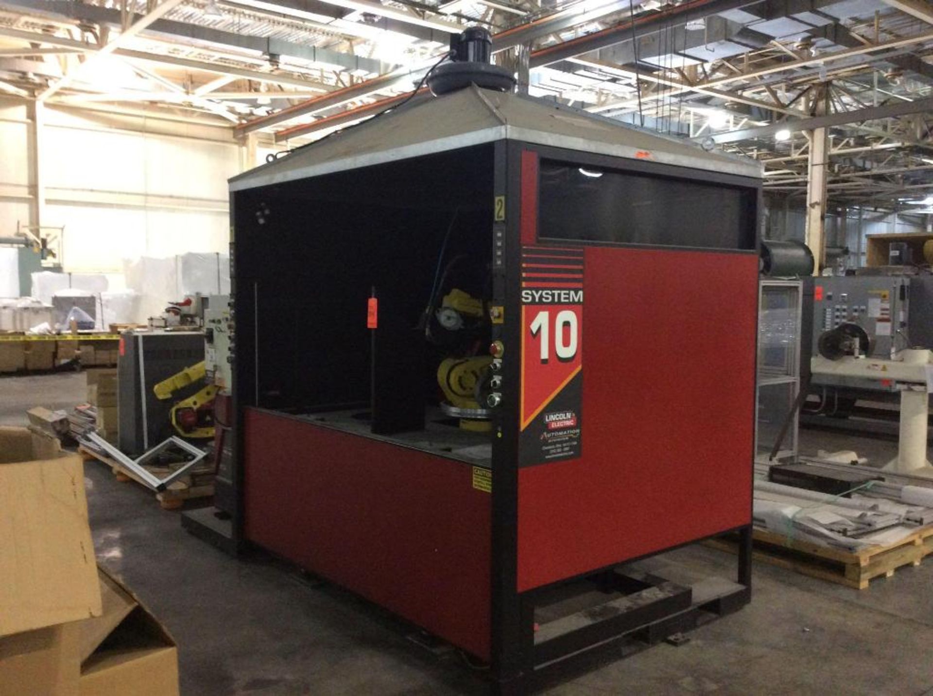 Robotic welder including Fanuc robot ARC MATE 100IBE and Lincoln 8' x 6' x approx 11' high enclosure - Image 2 of 13