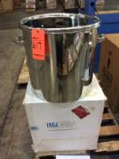 Eagle 316 stainless steel container with lid, mn CTH-47, 715 litre/20 gal capacity