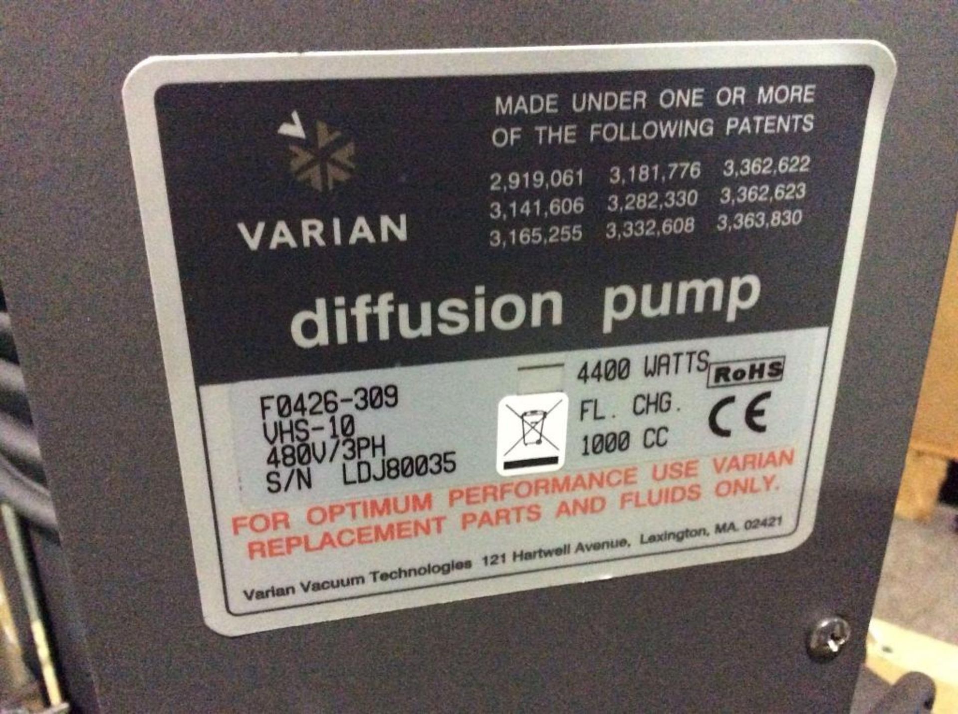 Varian 10" diffusion pump, mn VHS-10, 480 volt, 3 phase (NEW ON SKIDS) - Image 2 of 3