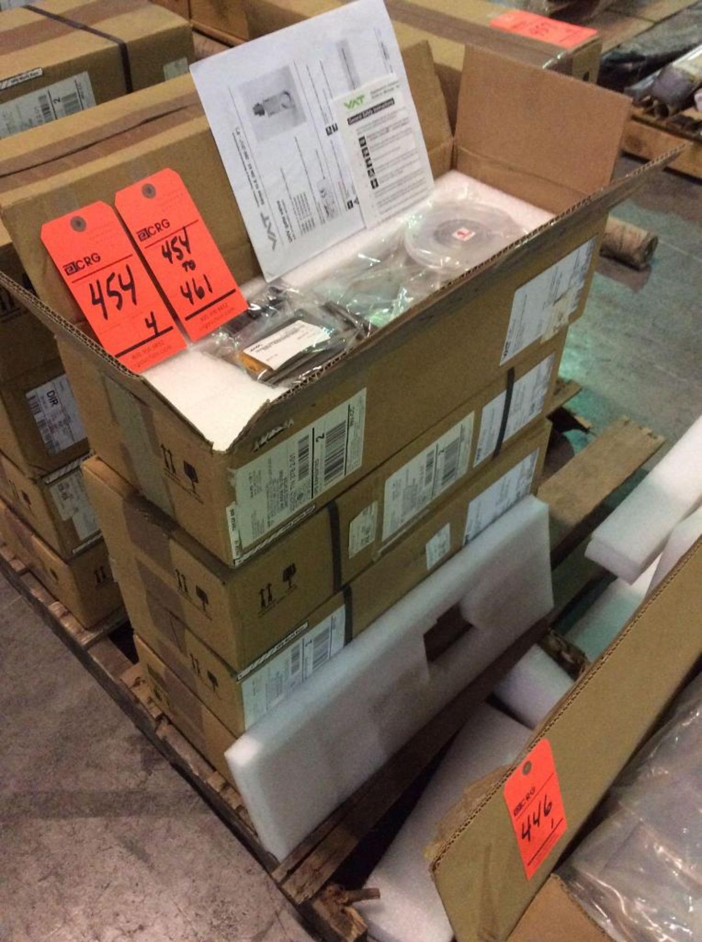 Lot of (4) VAT 2 1/2" stainless steel gate valves, mn 10836-PE44-0005 (NEW IN BOXES) - Image 4 of 5
