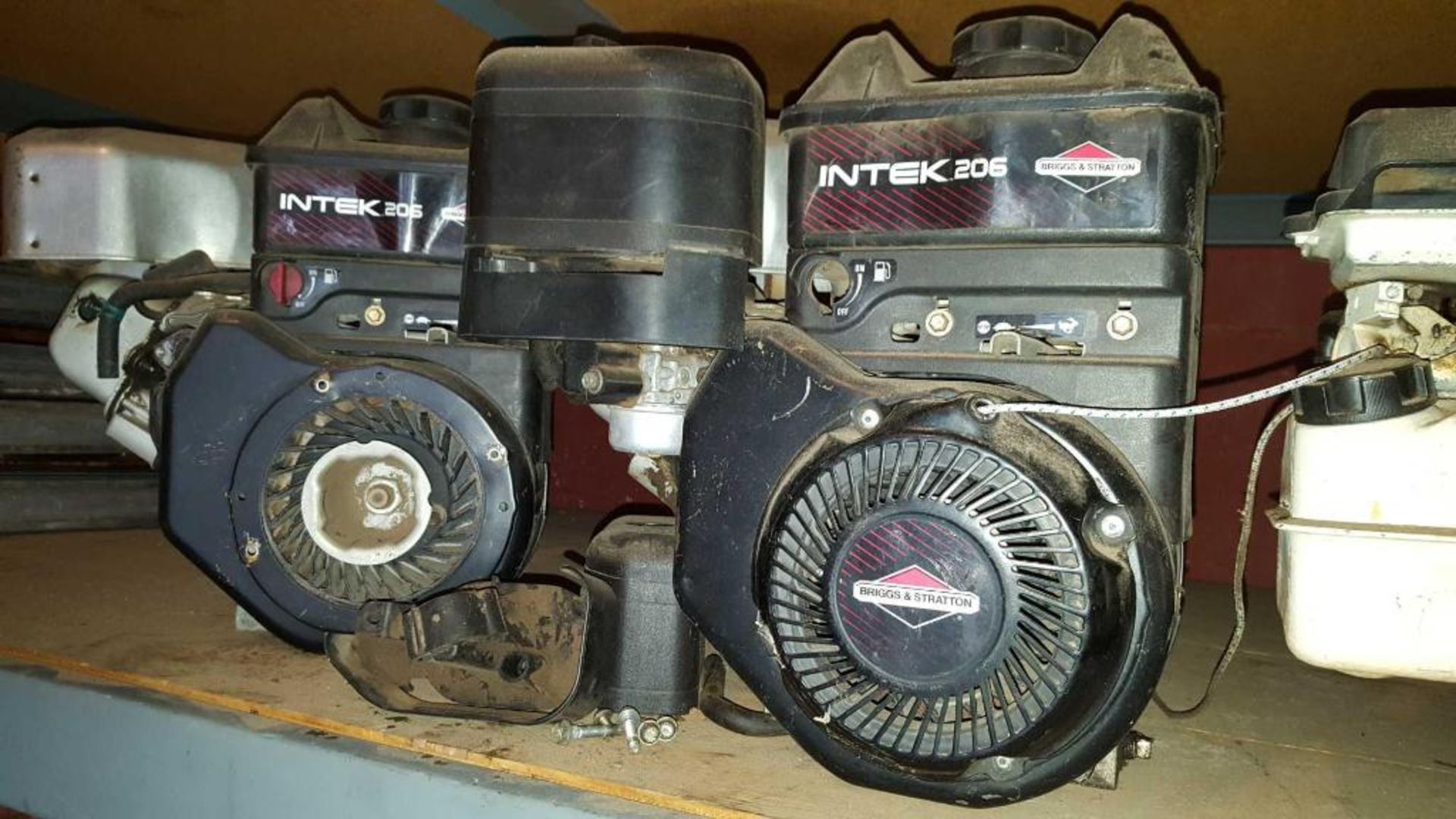 Lot of (4) assorted gas motors, for parts - Image 3 of 3