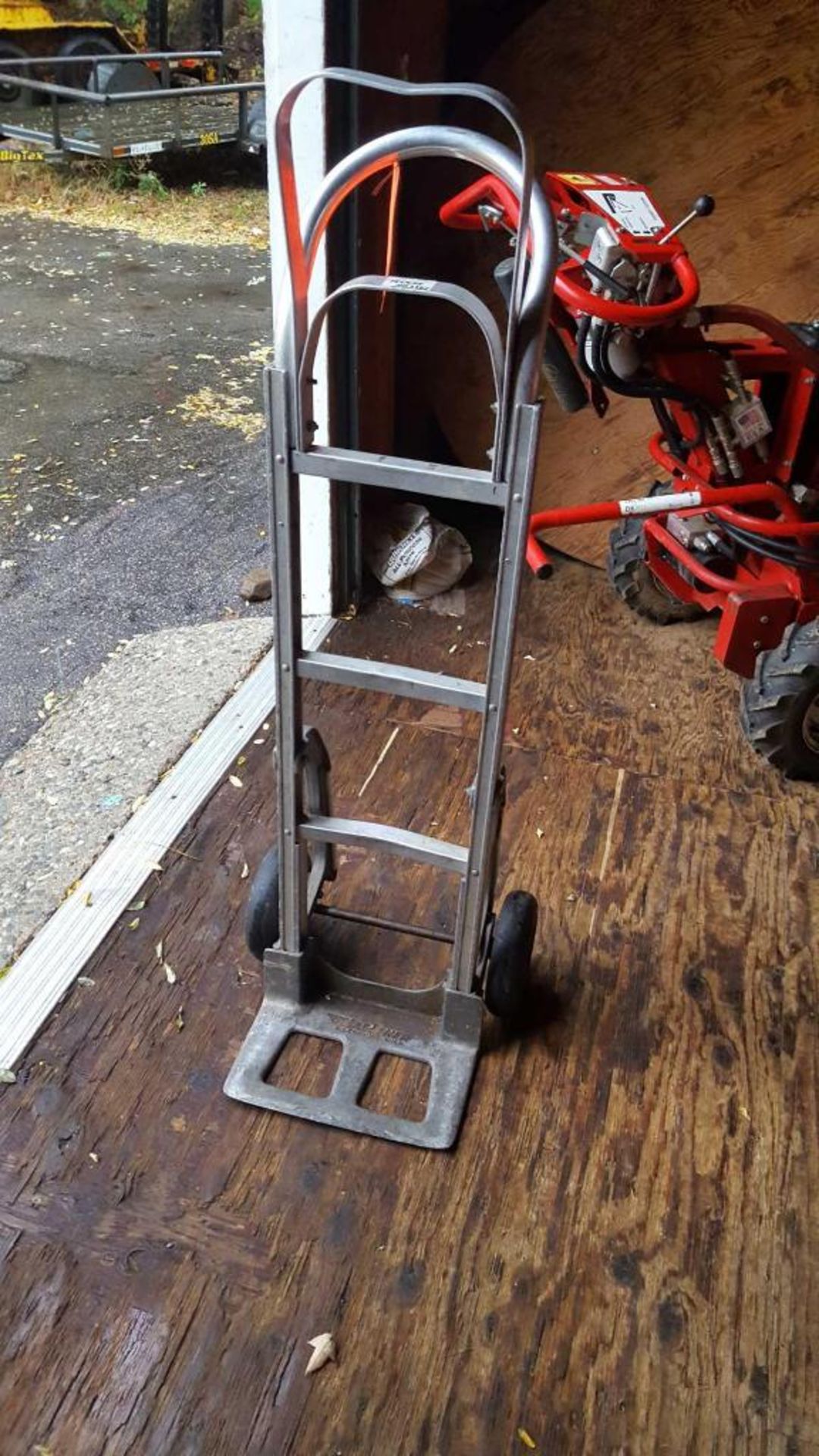 Malinger two wheel hand truck - Image 2 of 2