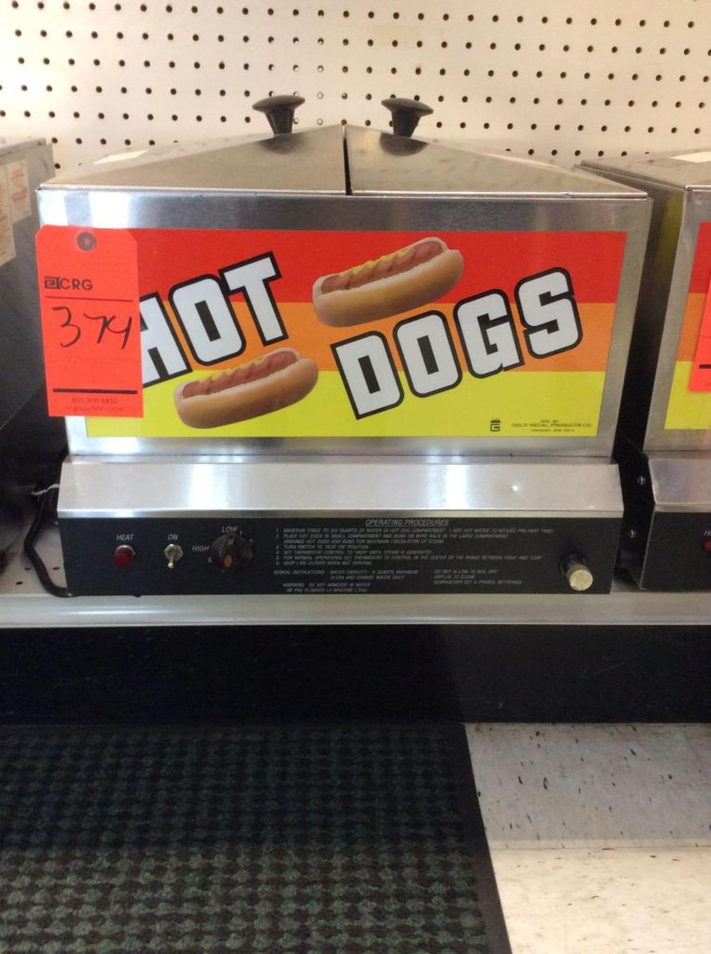 Gold medal hotdog steamer, holds dogs and buns