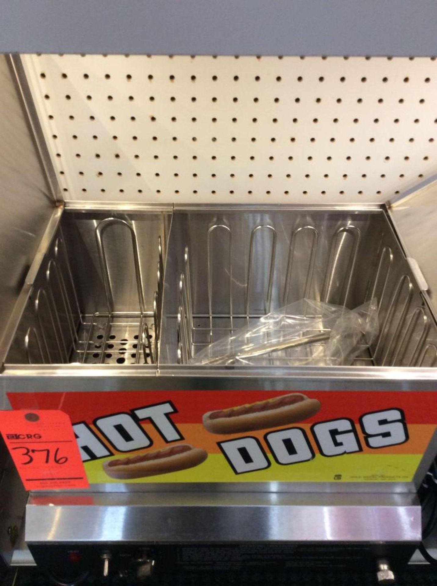 Gold medal hotdog steamer, holds dogs and buns - Image 2 of 2