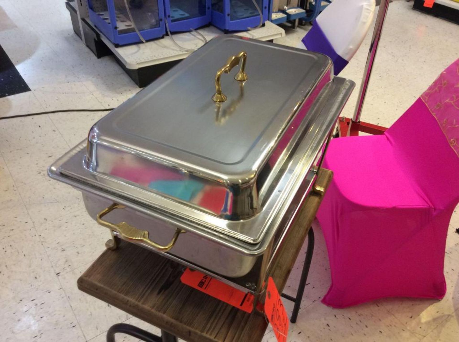 Lot of (3) 8 quart stainless steel chafers with gold trim, includes food pan, water pan and (2) ster - Image 2 of 3