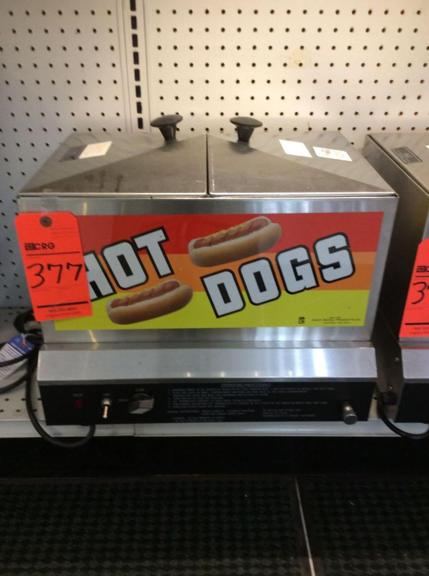 Gold medal hot dog steamer, holds buns and dogs